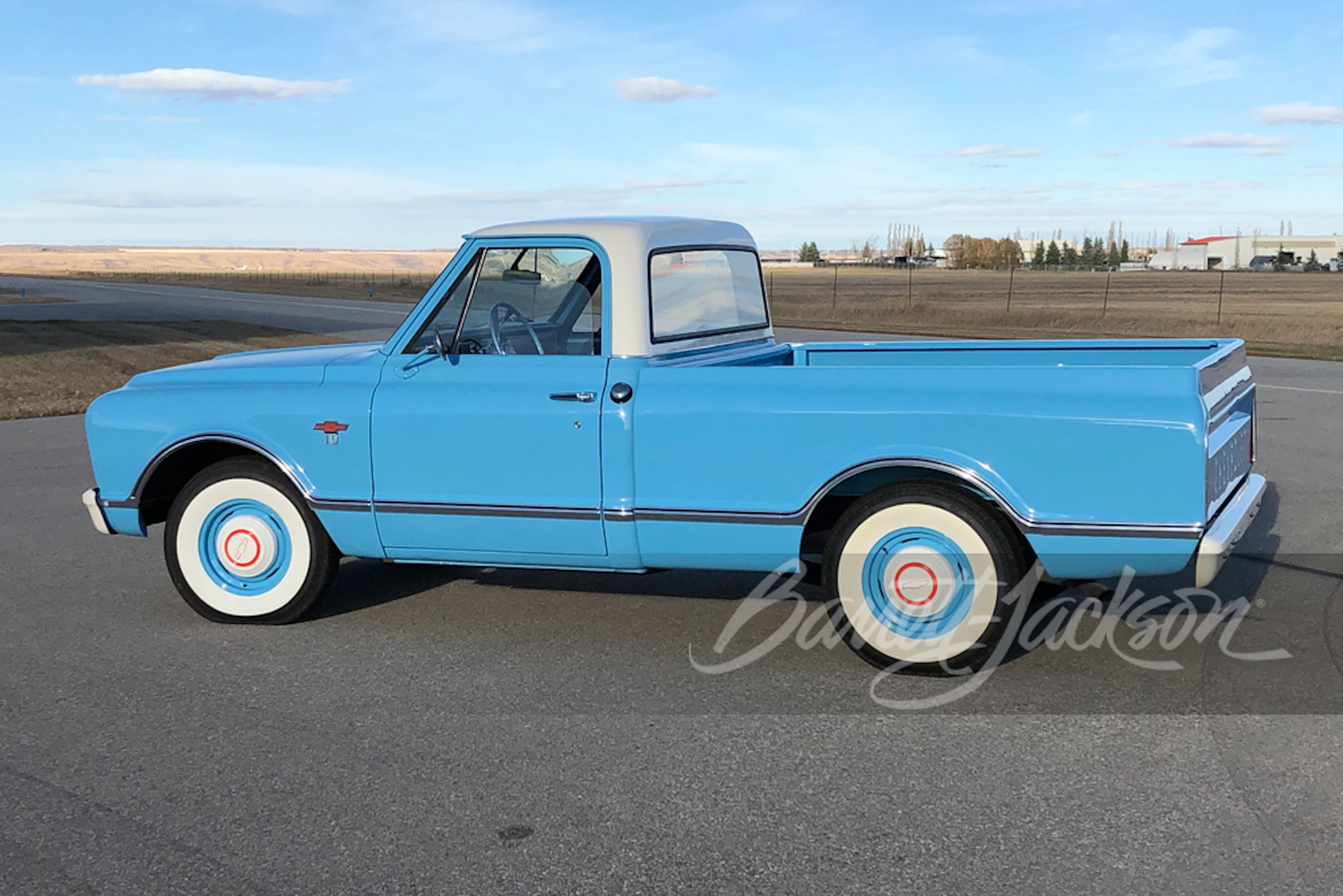 1967 CHEVROLET C10 PICKUP