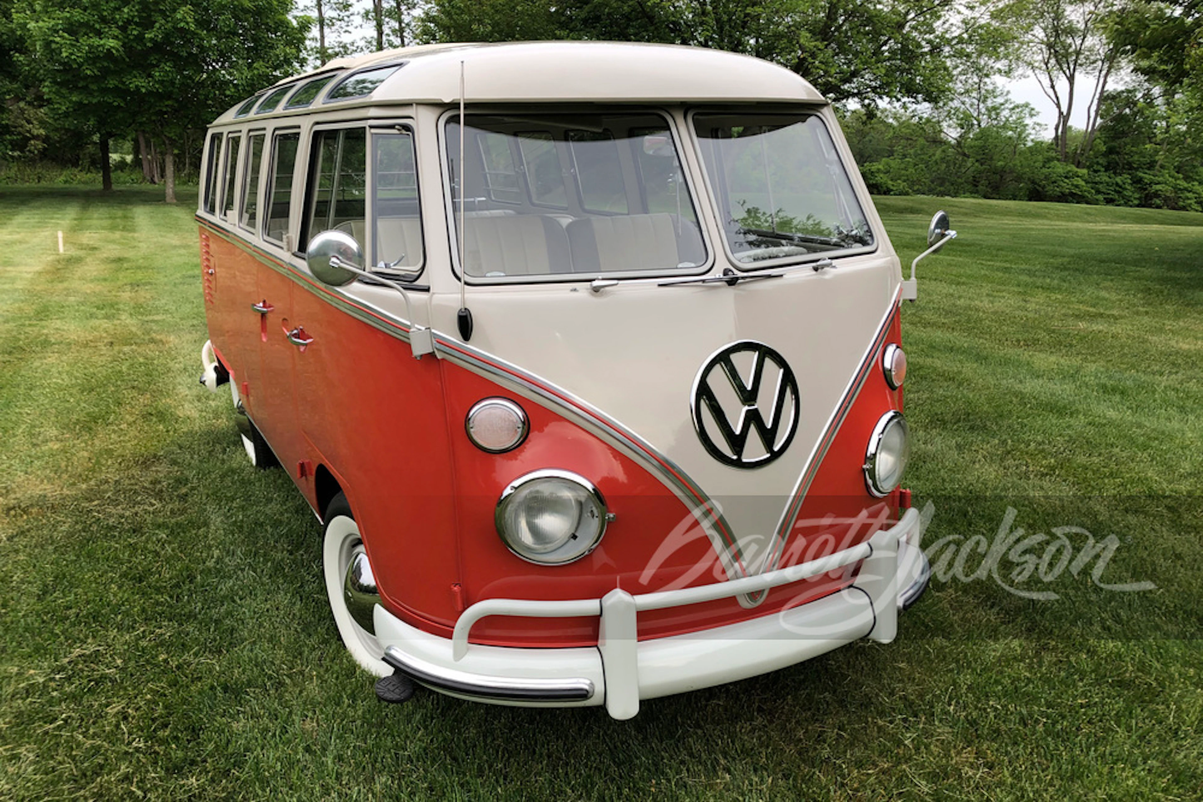 1965 VOLKSWAGEN 21-WINDOW BUS