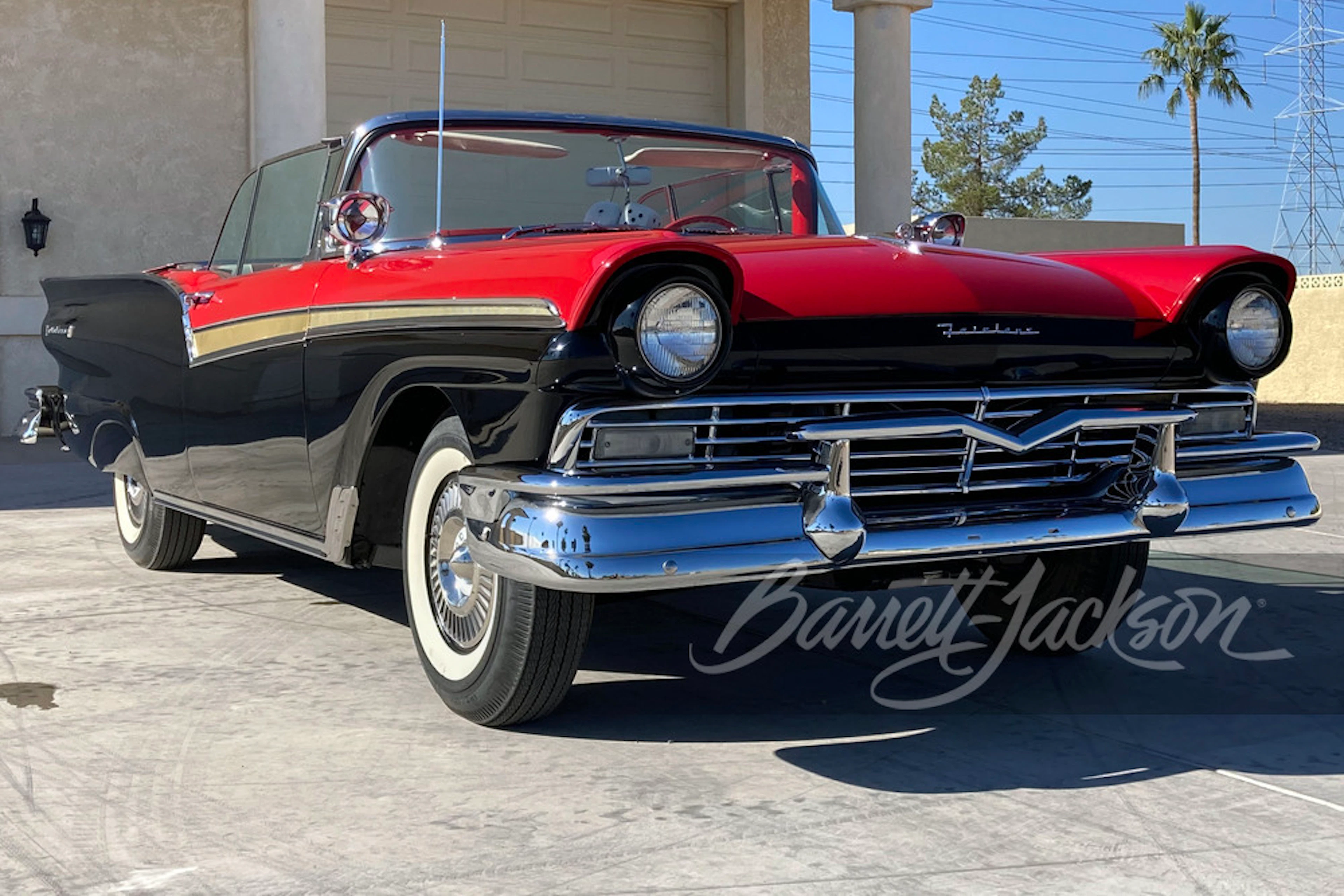 1957 FORD FAIRLANE 500 SKYLINER RETRACTABLE