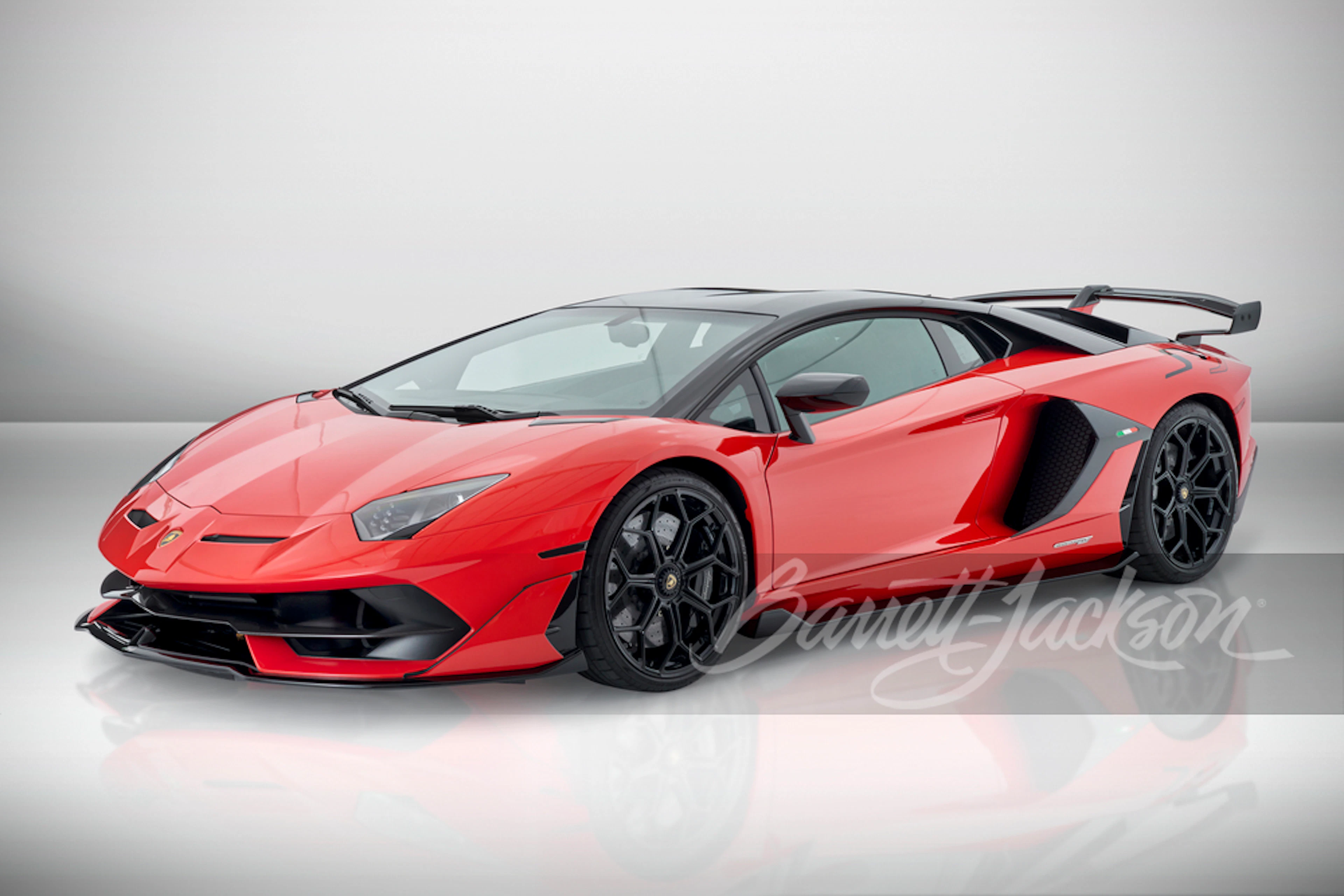 2019 LAMBORGHINI AVENTADOR SVJ
