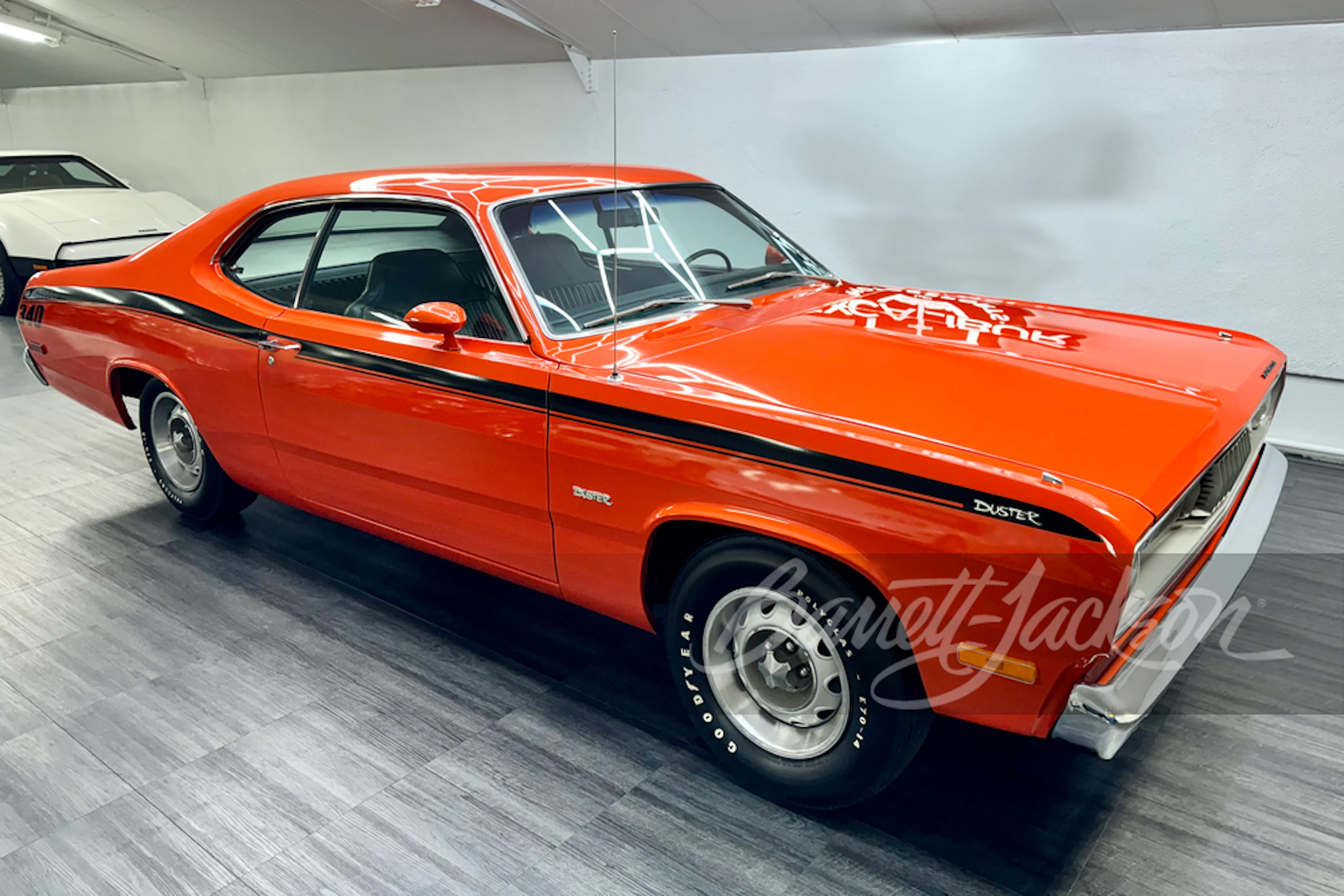 1972 PLYMOUTH DUSTER