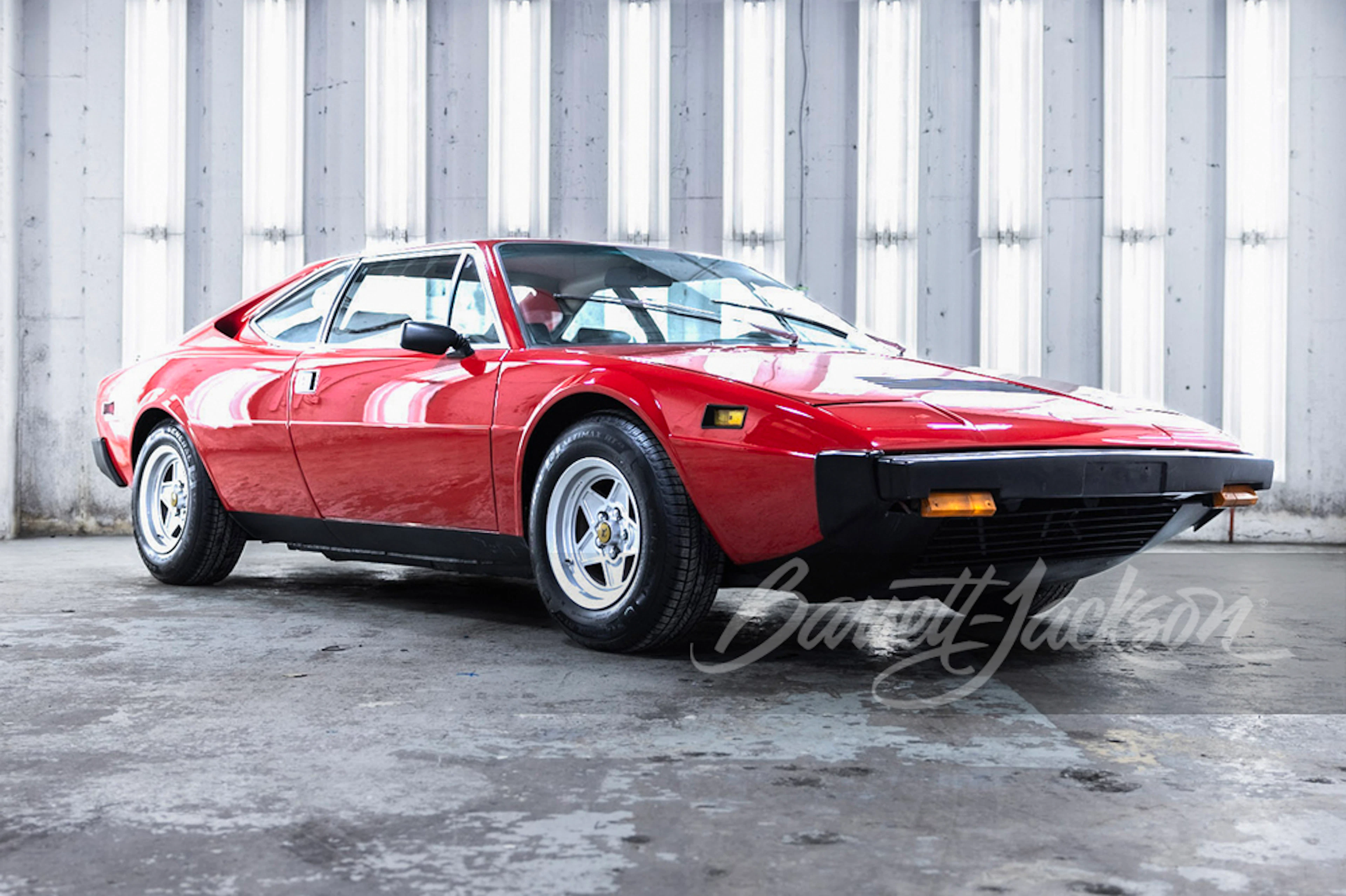 1975 FERRARI DINO 308 GT4