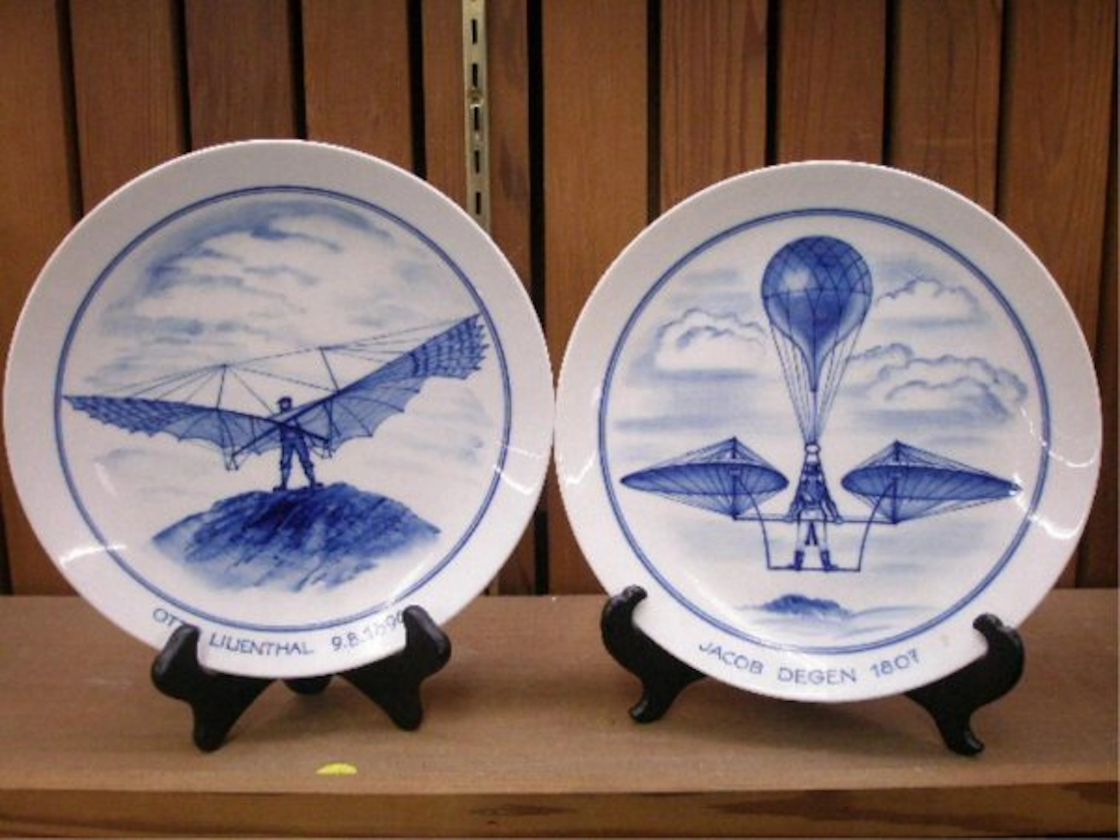 2435: Meissen Porcelain Men In Flight Plates