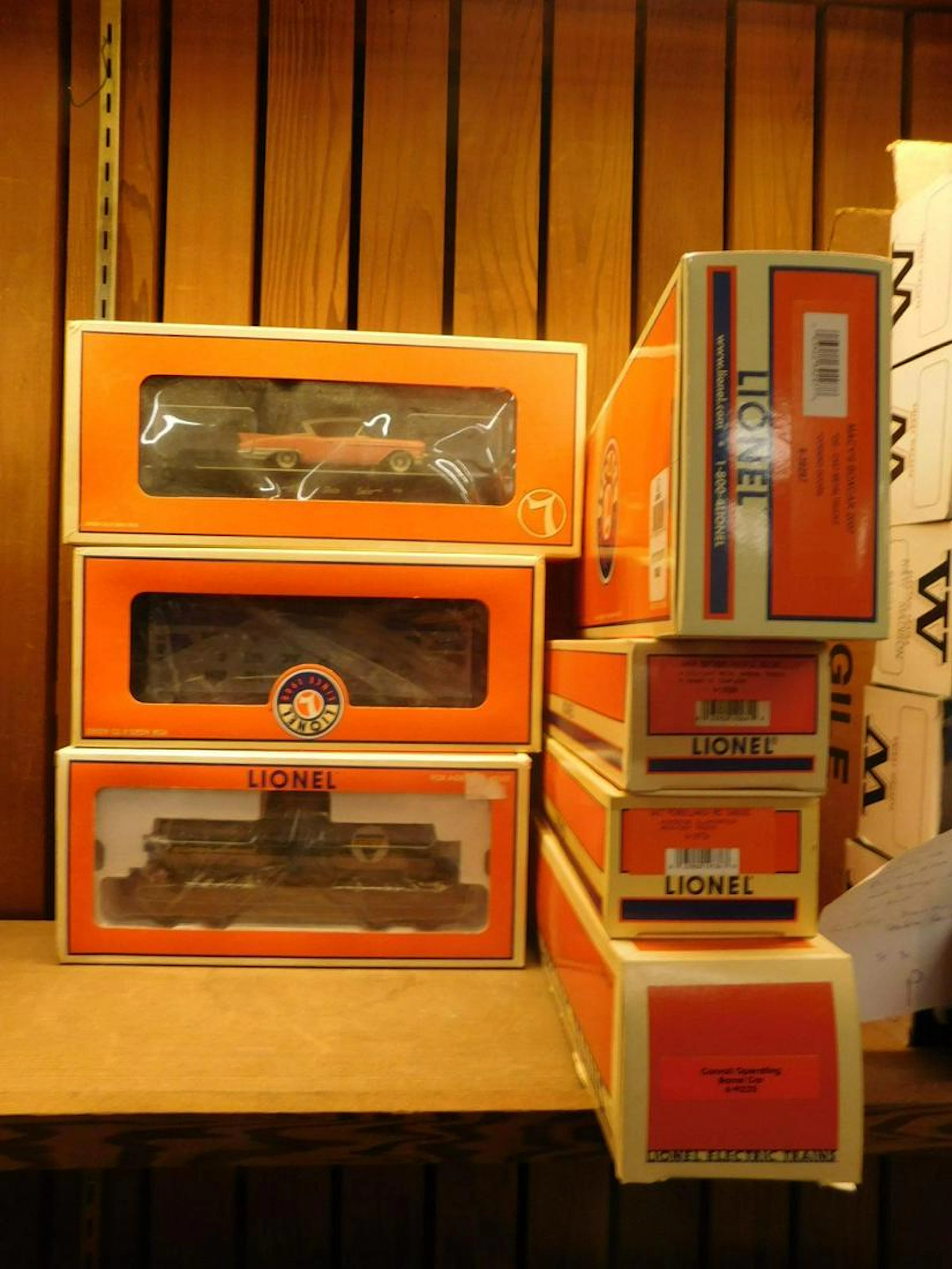 7 Lionel O Gauge Train Cars