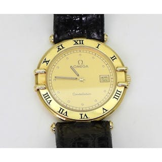 AN 18CT GOLD OMEGA CONSTELLATION the gold coloured dial with...