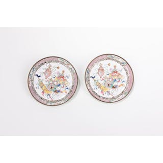 A PAIR OF ENAMEL ON COPPER SAUCERS, China, Yongzheng period (1723-1735)