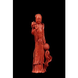 ☼A CARVED CORAL FIGURE OF A LADY, China, Qing Dynasty, late 19th century