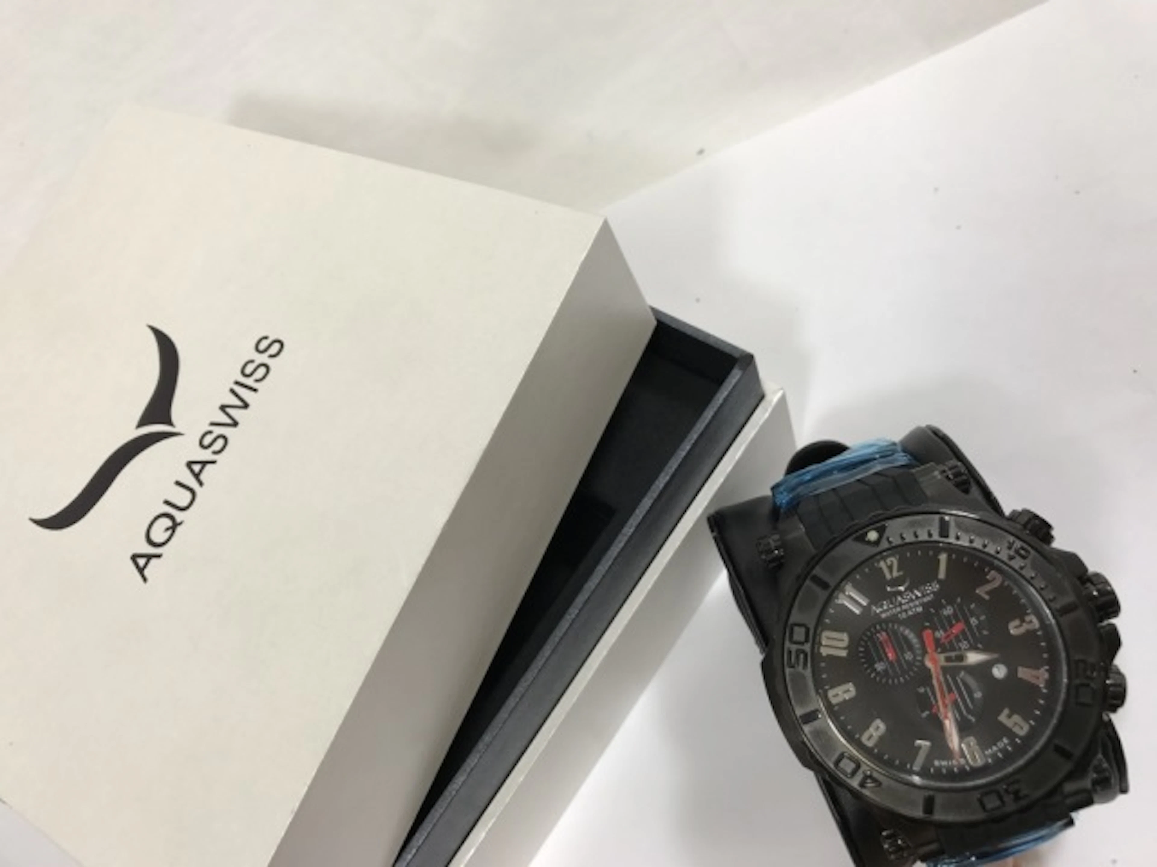 AQUASWISS MENS WATER RESISTANT WATCH