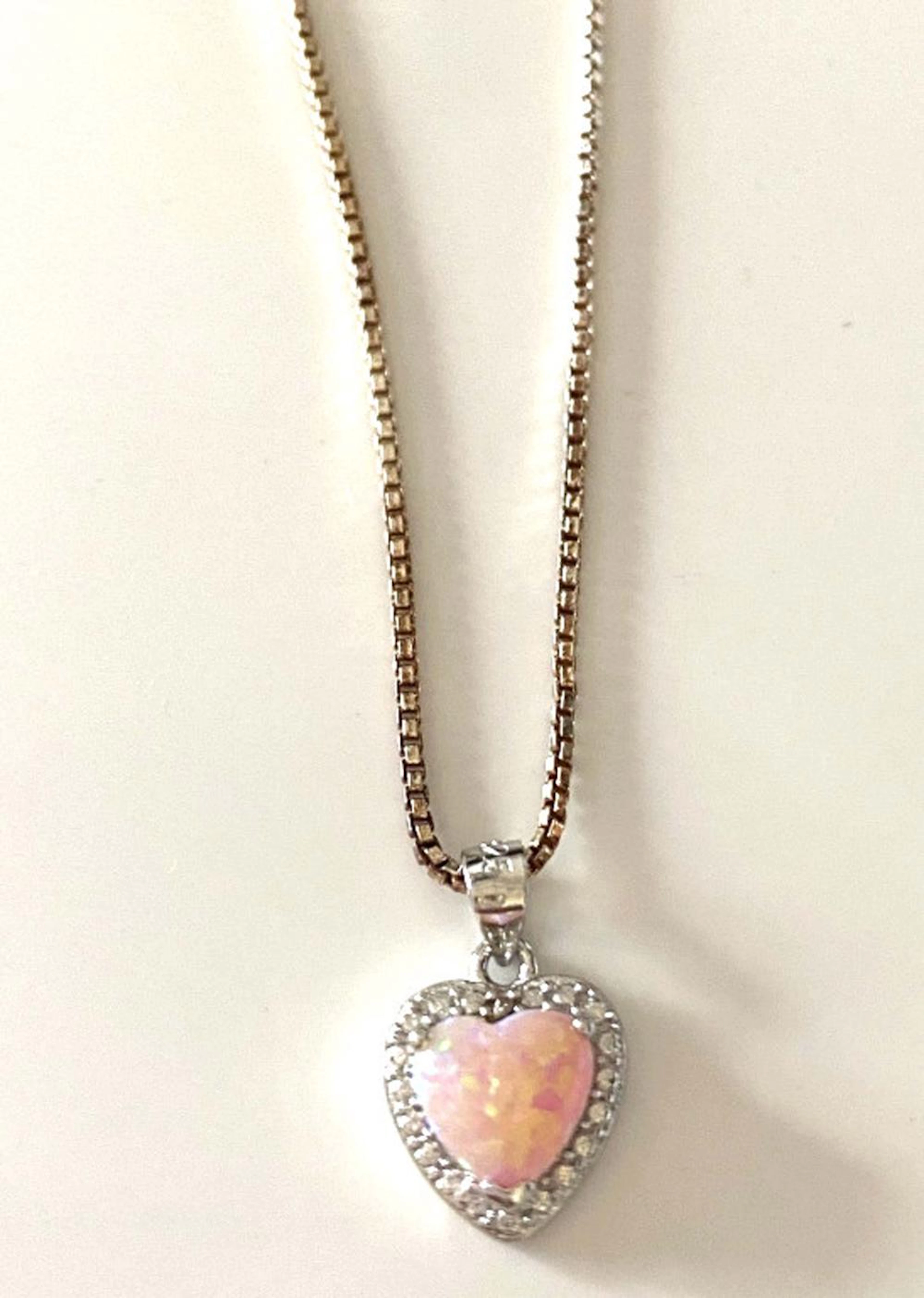LOVELY PINK FIRE OPAL HEART PENDANT NECKLACE
