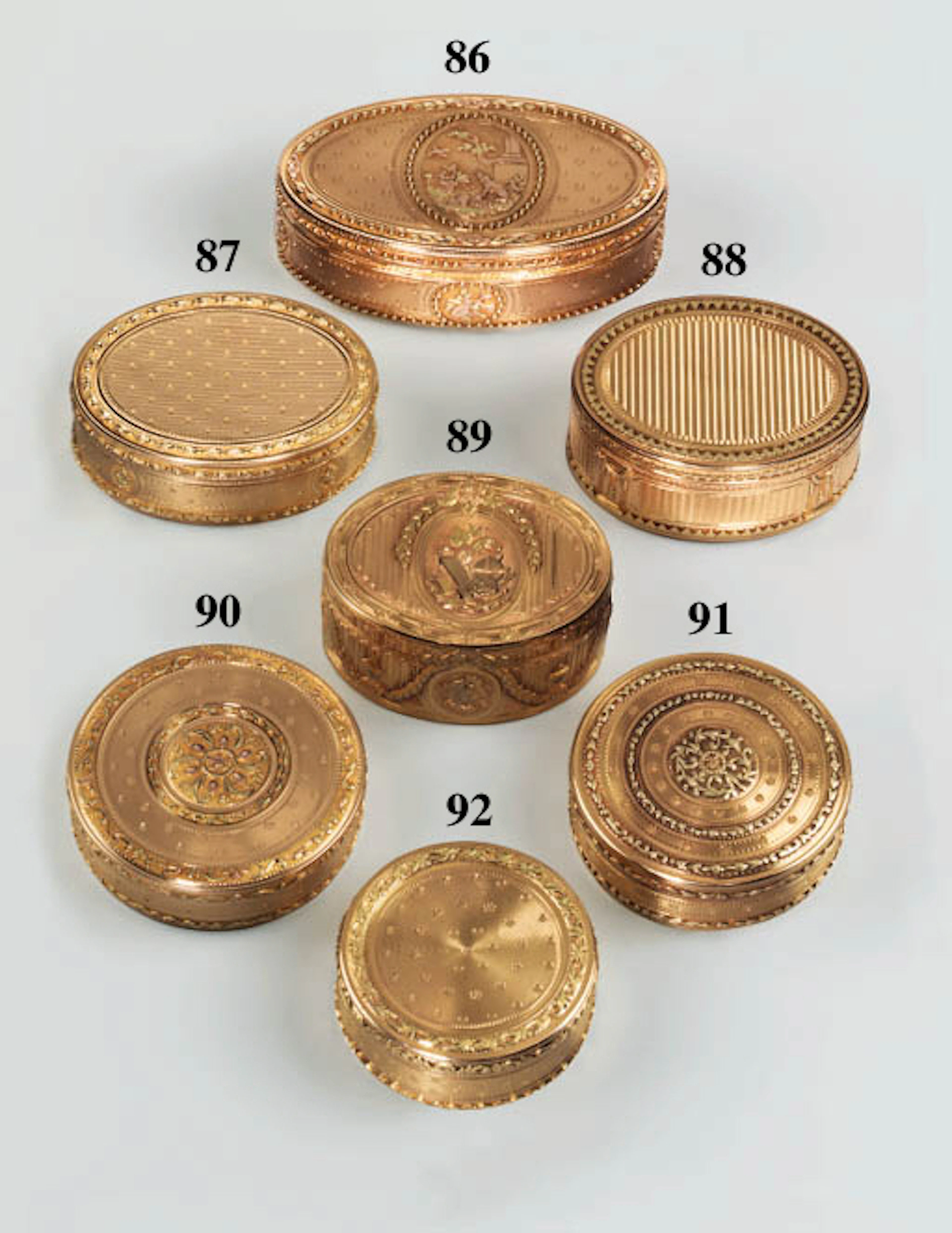 A LOUIS XVI VARI-COLOUR GOLD SNUFF-BOX