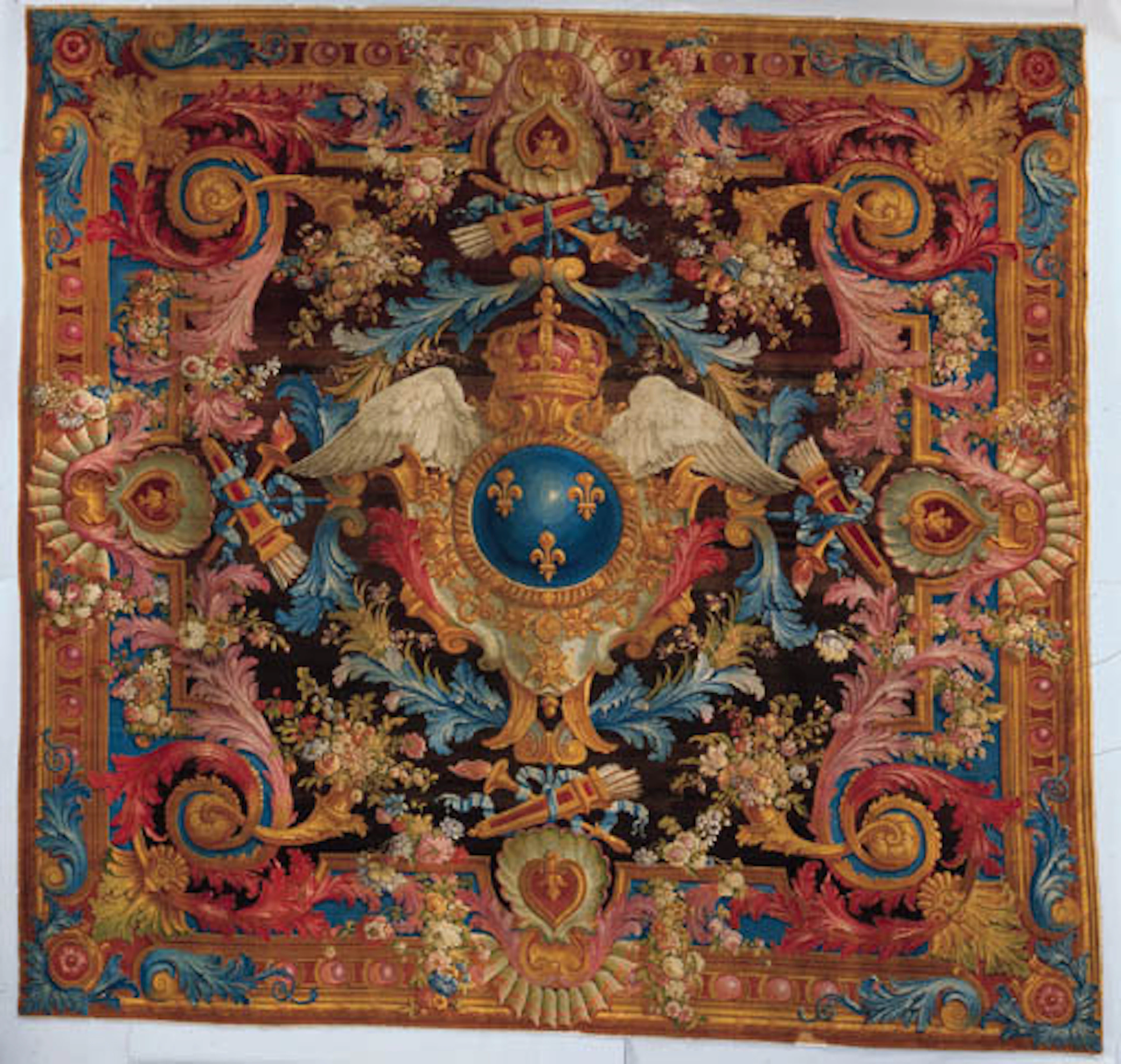 A MAGNIFICENT LOUIS XV SAVONNERIE CARPET