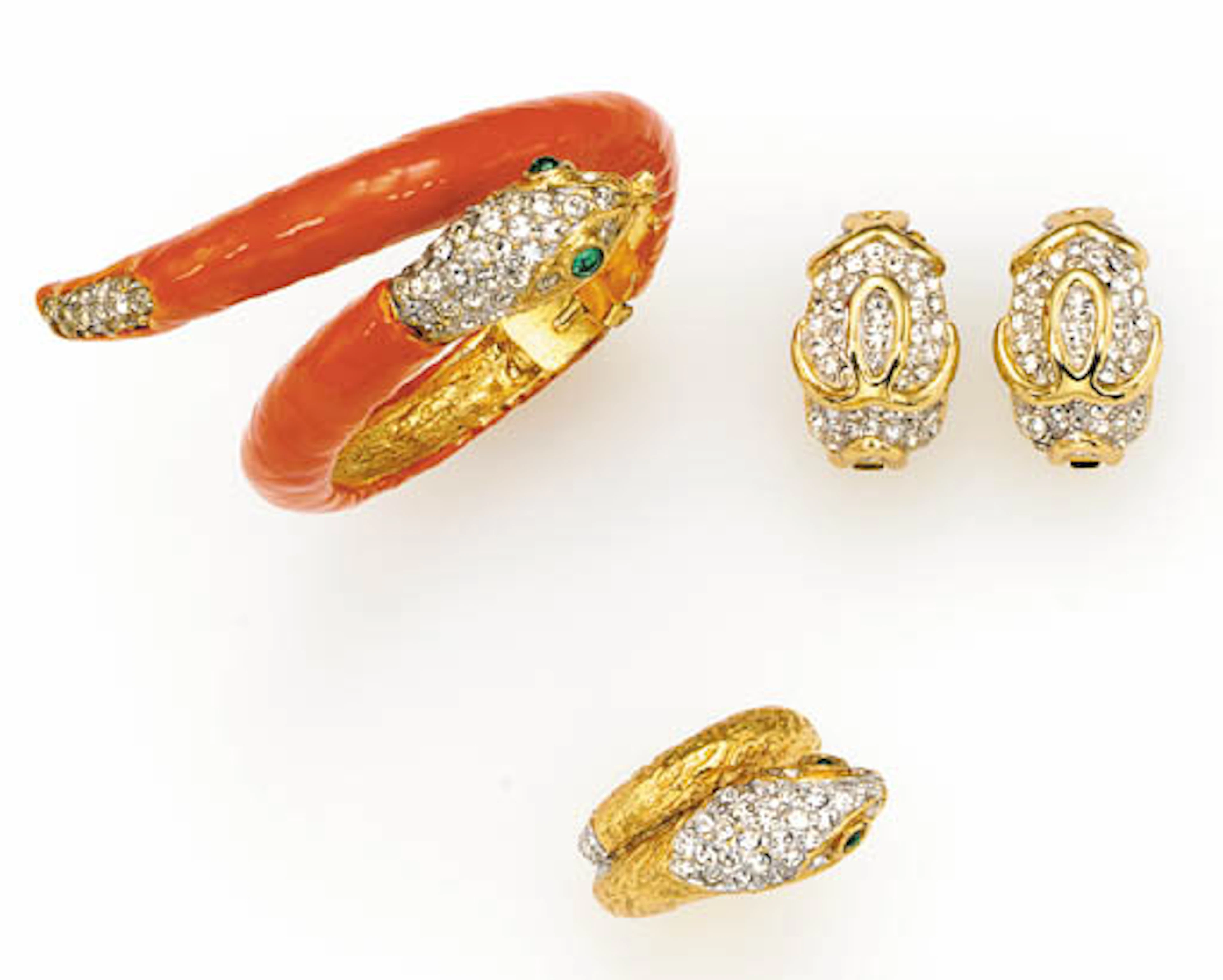 AN ENAMEL AND RHINESTONE BRACELET AND A GROUP OF RHINESTONE AND GILT METAL JEWELRY