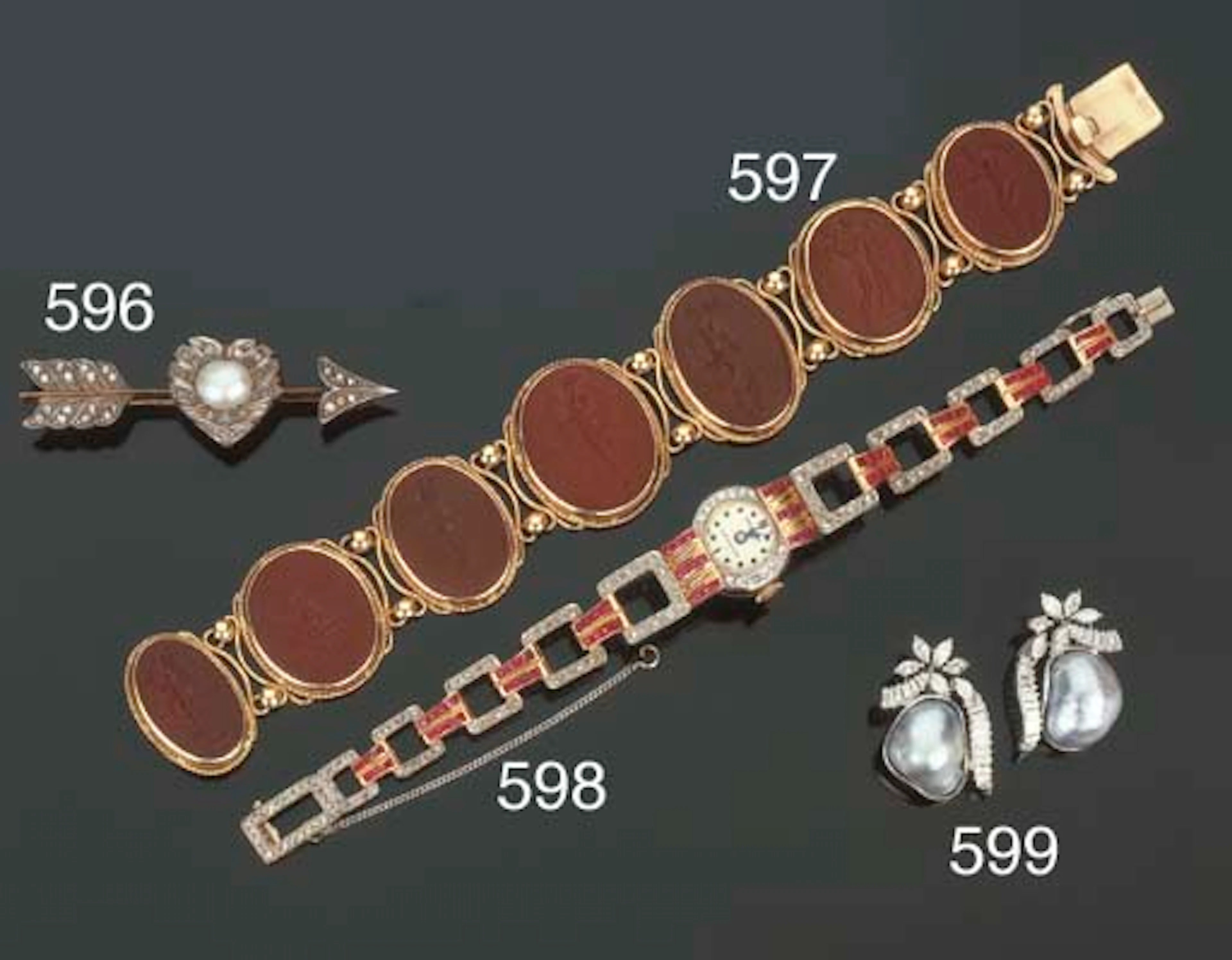 Bracciale con cammei in corniola