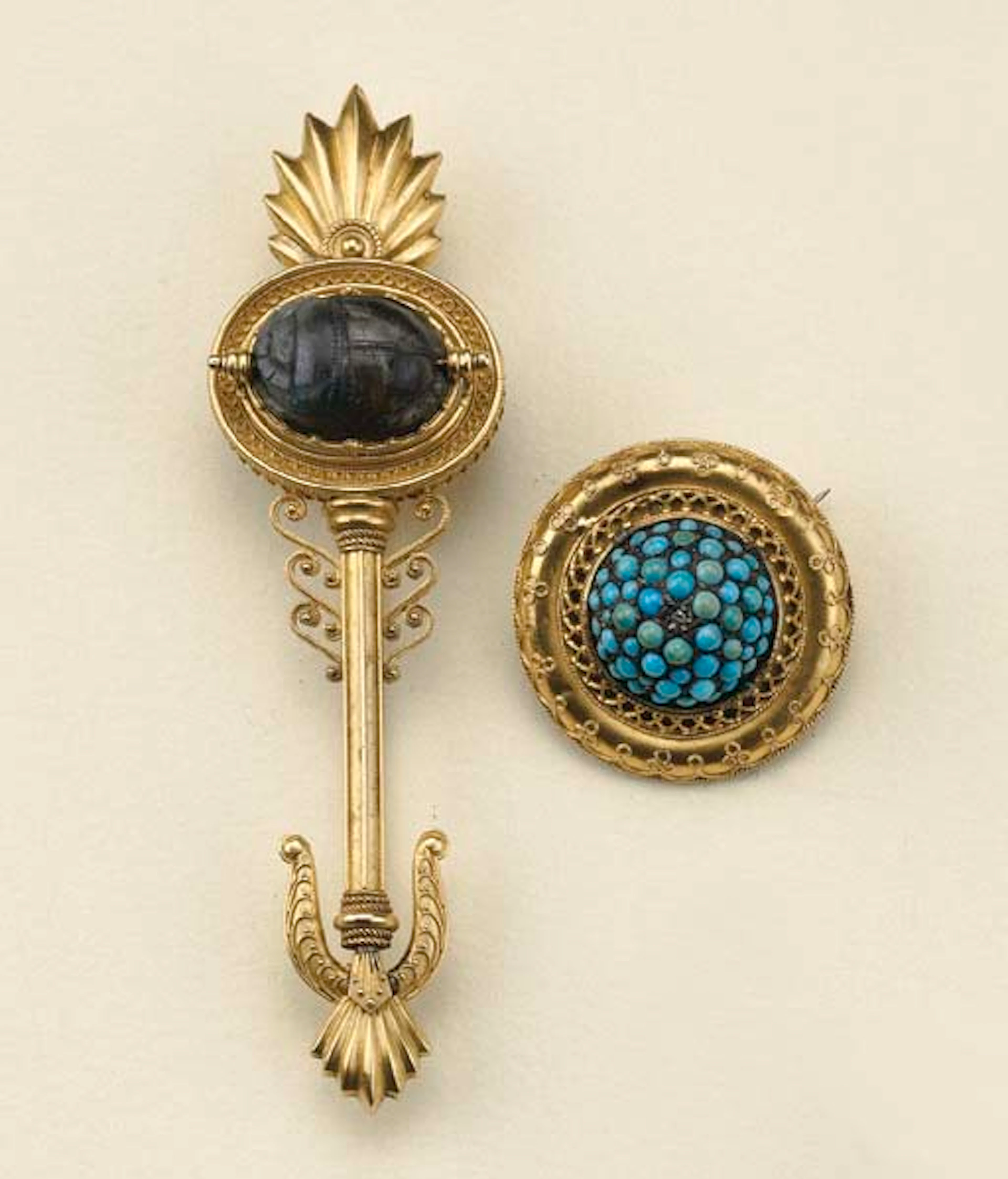 DUE ANTICHE SPILLE IN ORO CON TURCHESI E LABRADORITE