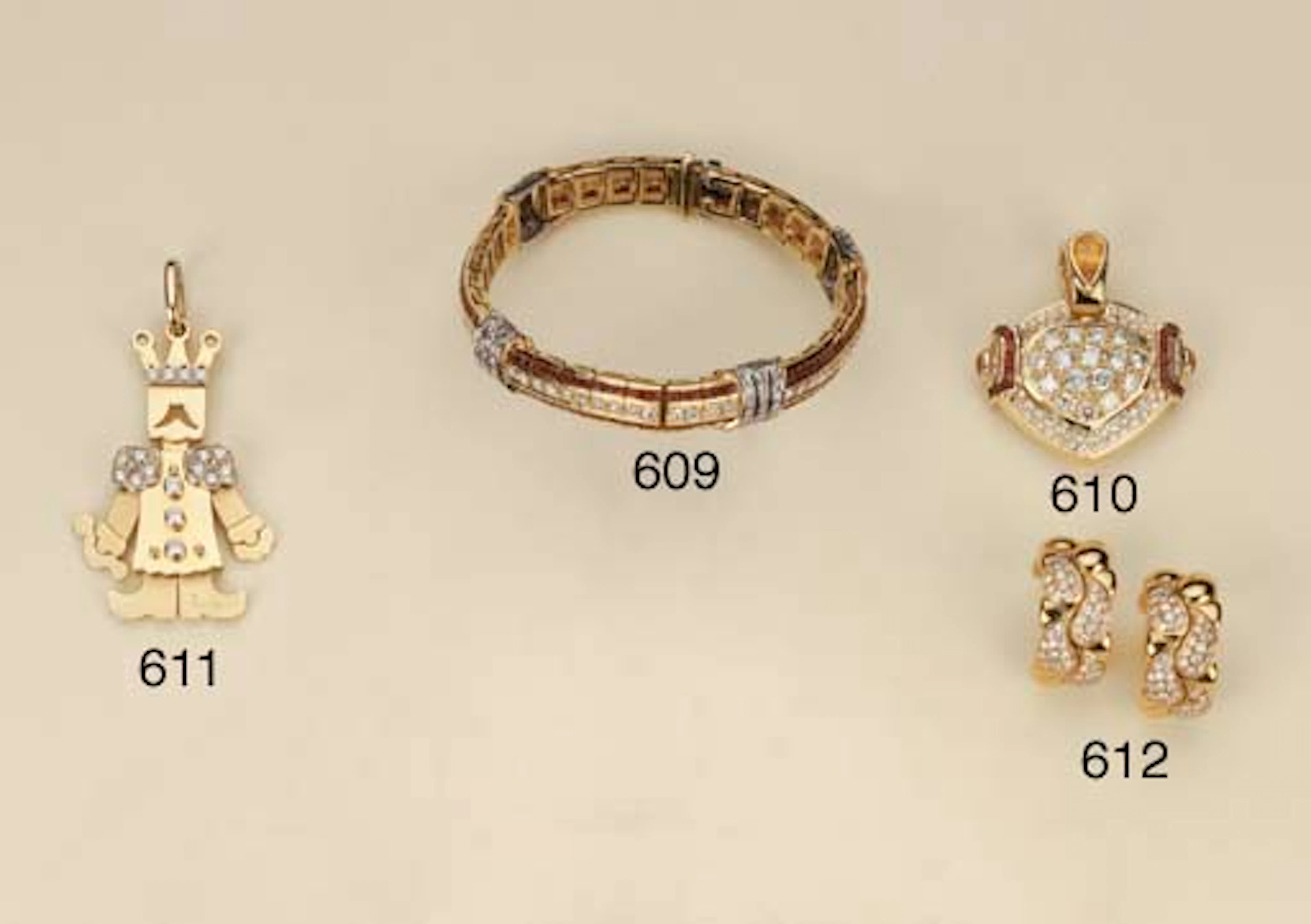 Paio di orecchini in oro e brillanti, firmati Chopard
