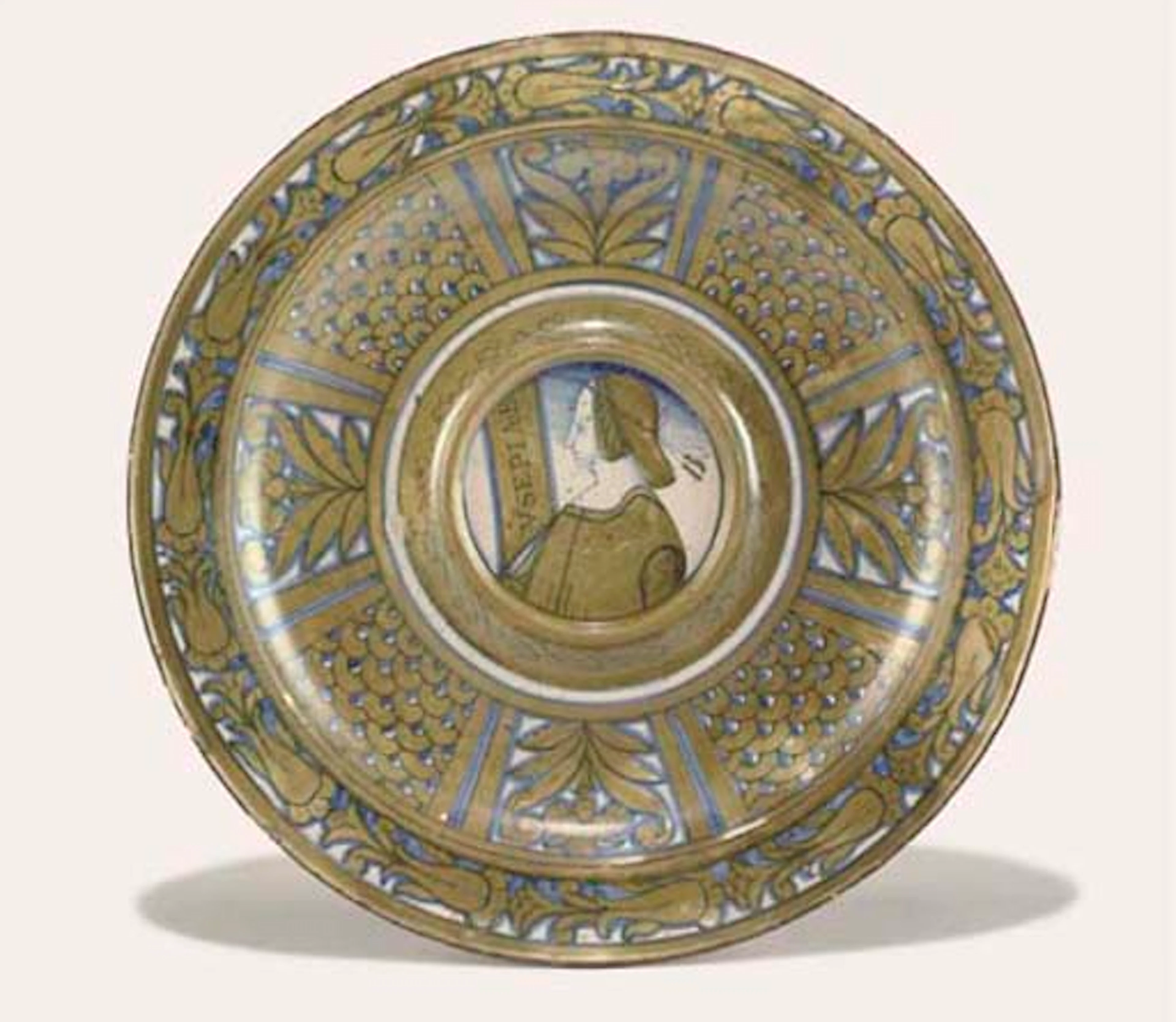 A DERUTA MAIOLICA GOLD-LUSTRE PORTRAIT STAND