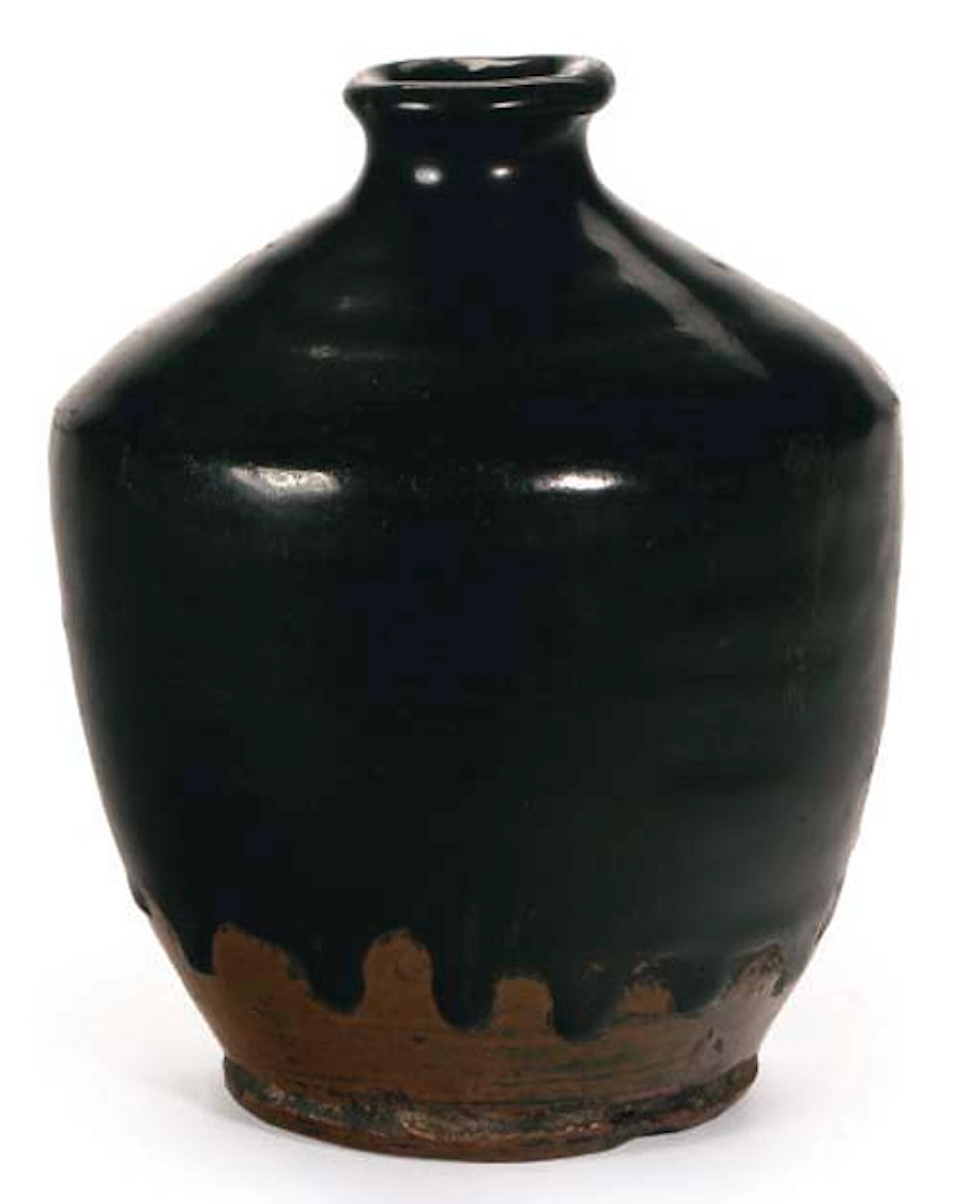 THREE MONOCHROME GLAZED CHINESE POTTERY VESSELS,