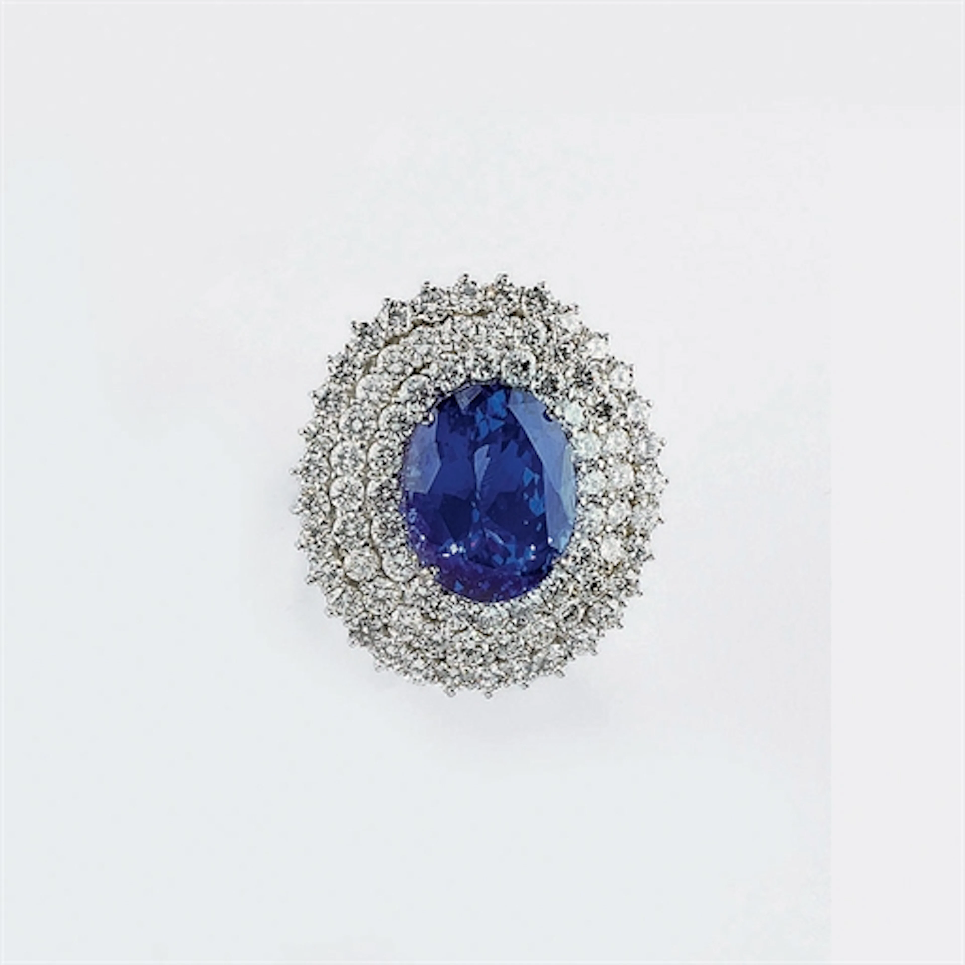 Anello Con Tanzanite E Brillanti