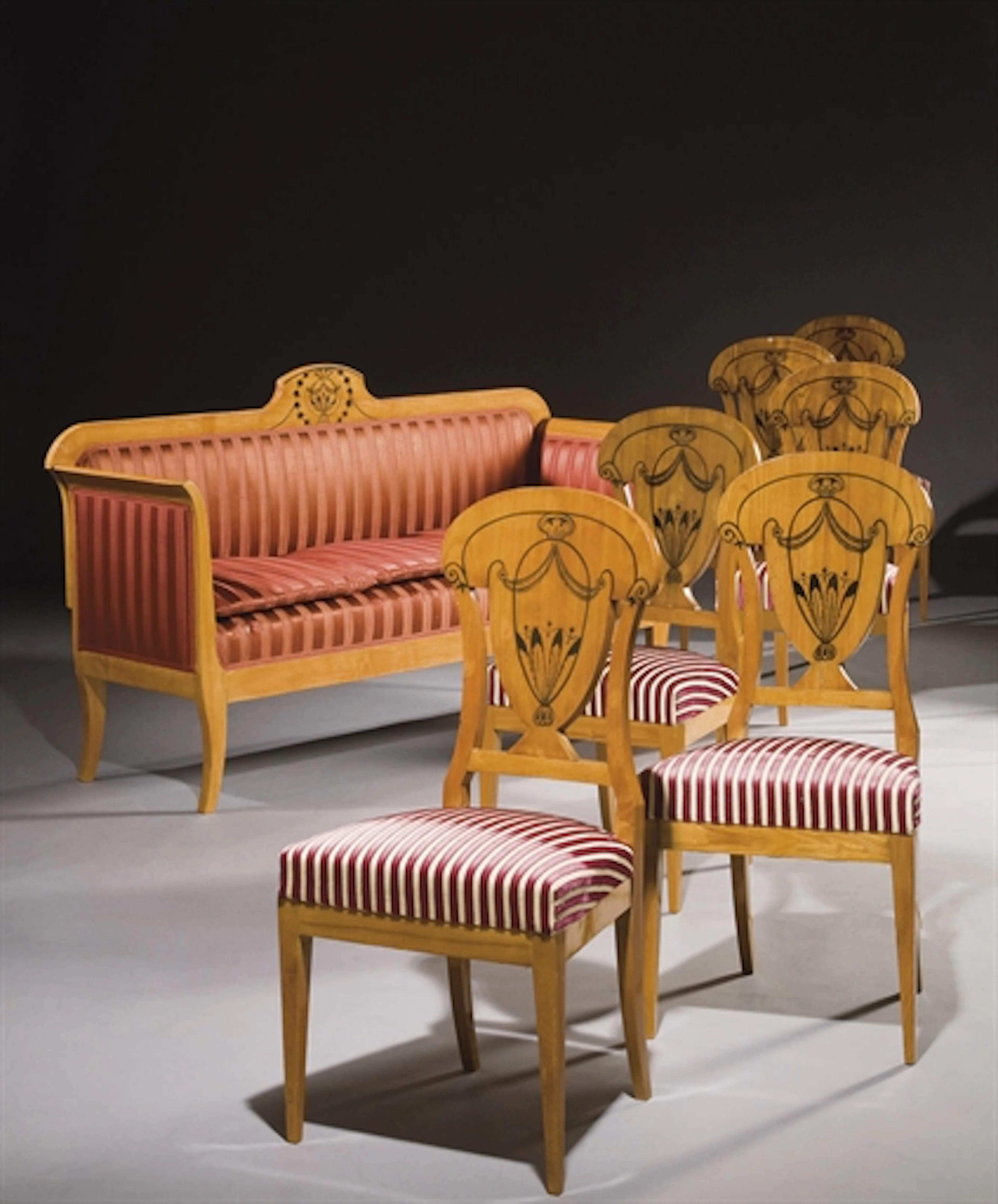MOBILIER DE SALON