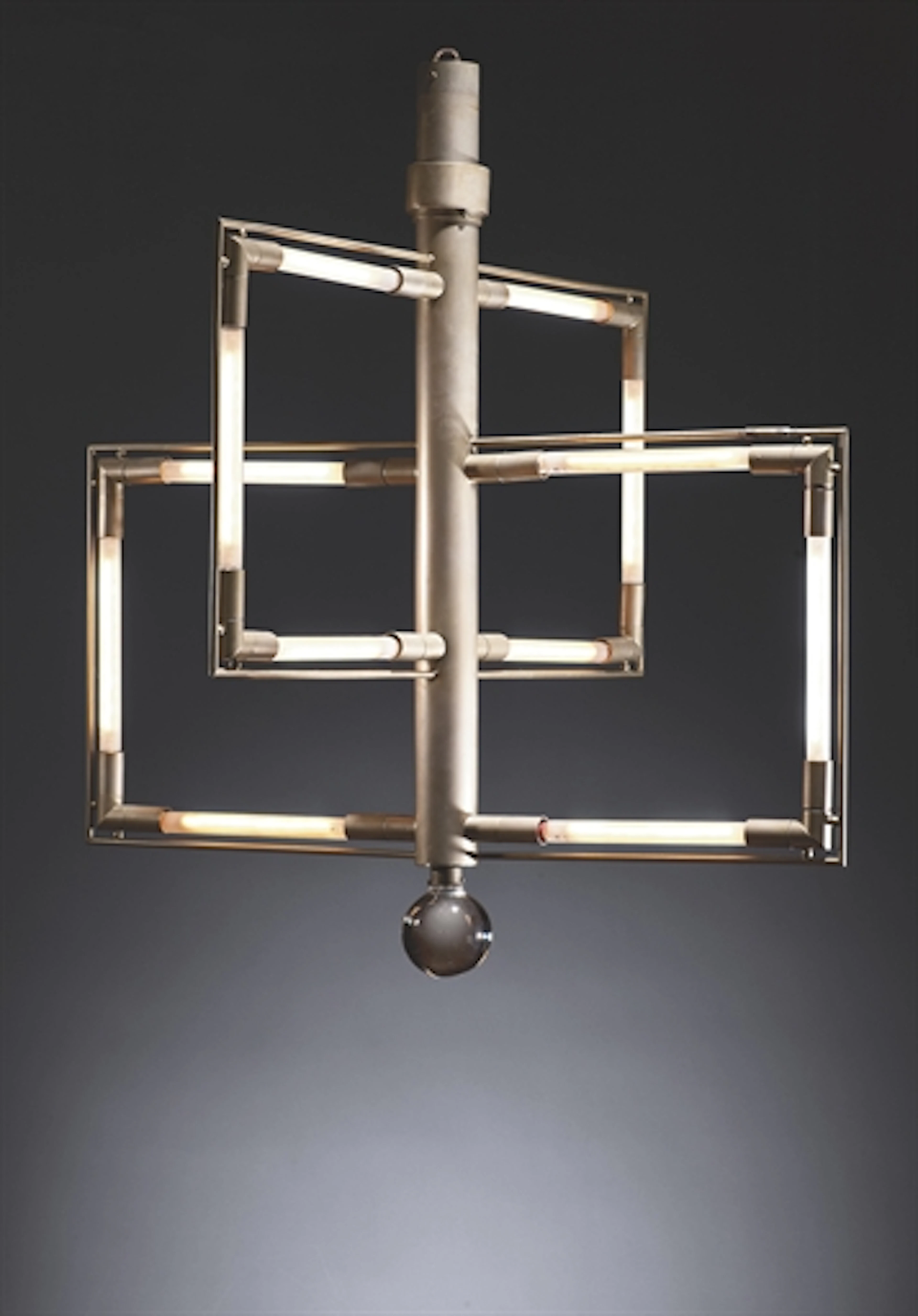 SUSPENSION, VERS 1930