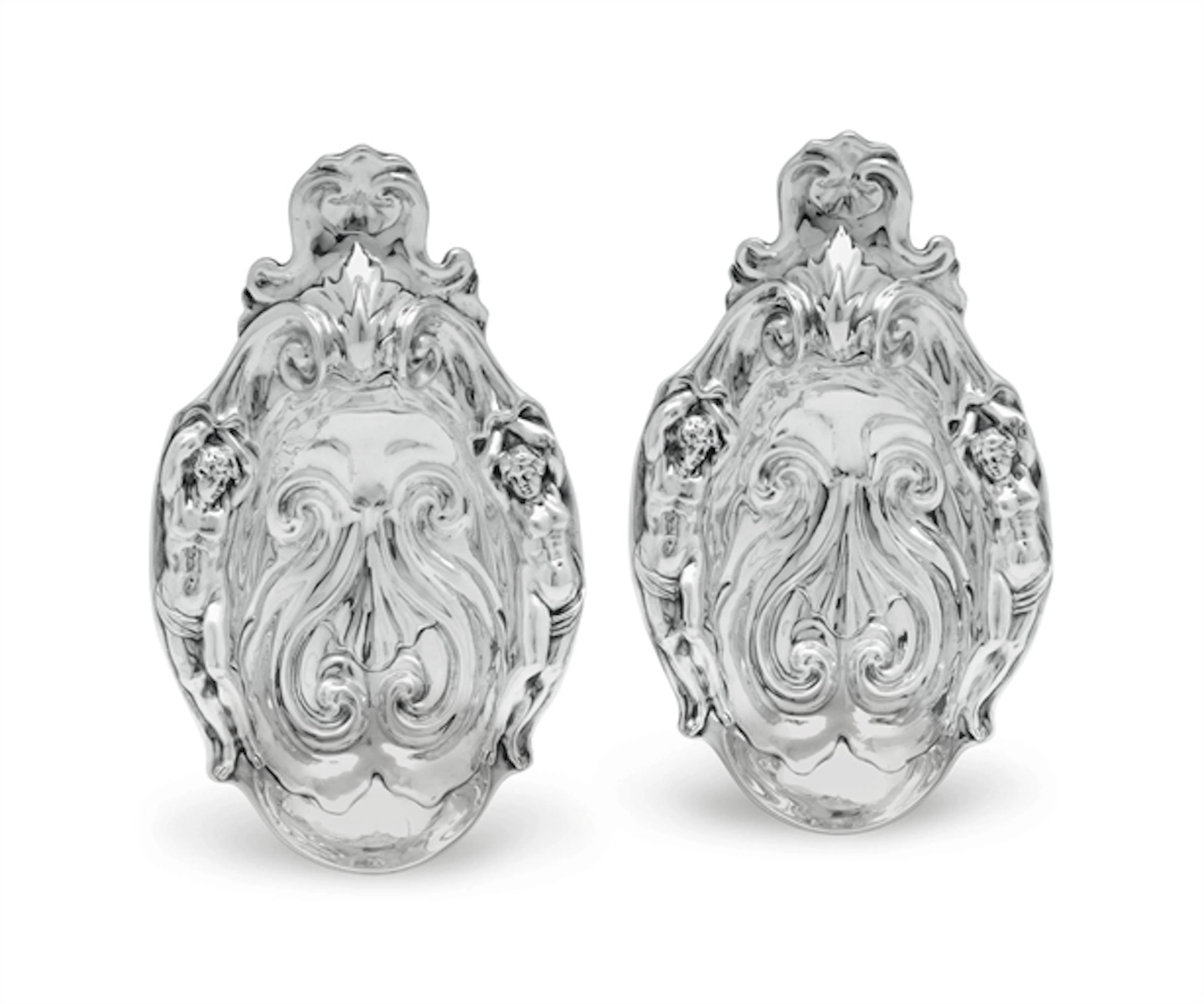A PAIR OF VICTORIAN SILVER DISHES AFTER CHRISTIAN VAN VIANEN