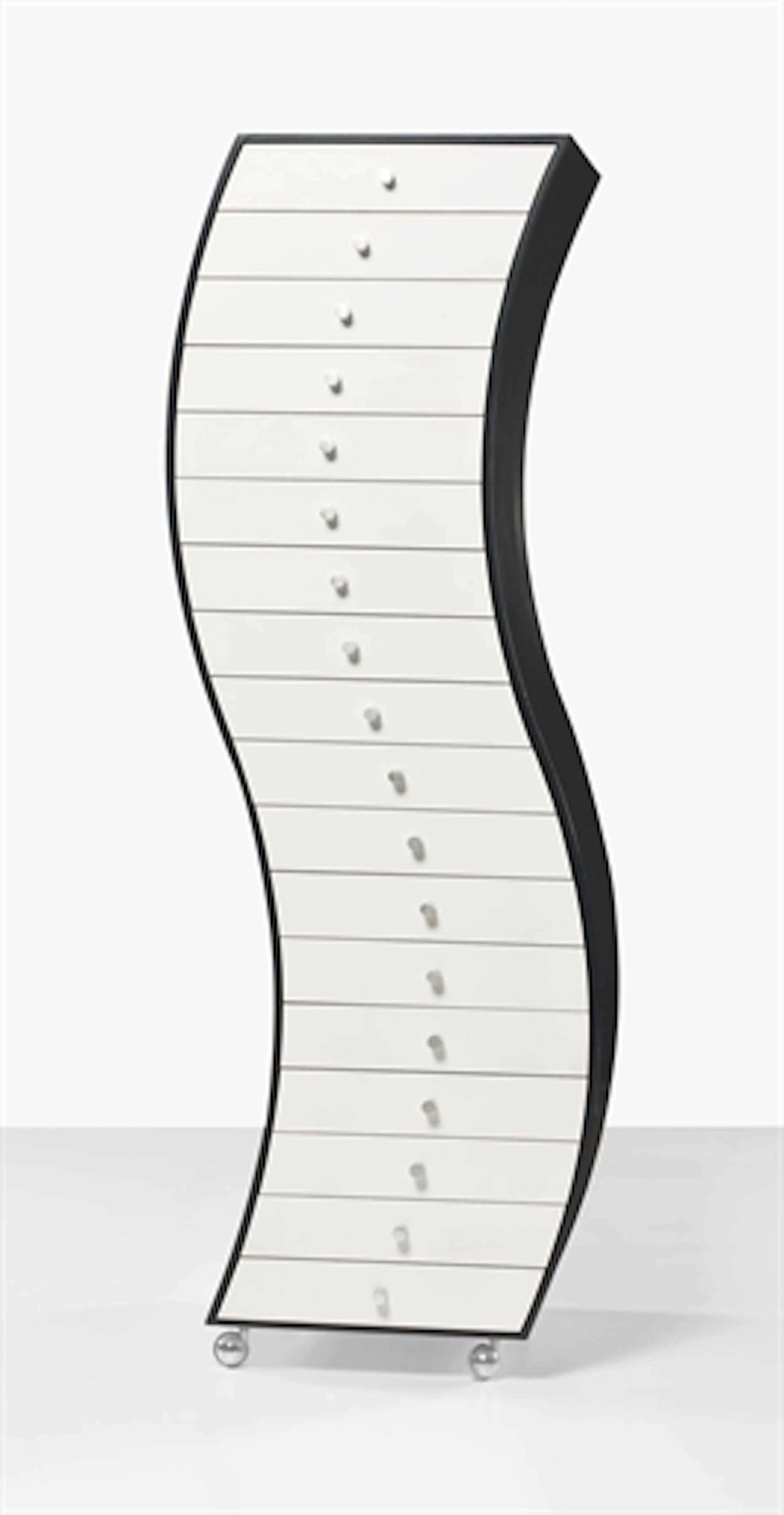 'FURNITURE IN IRREGULAR FORMS SIDE 1', MEUBLE À TIROIRS, LE MODÈLE CRÉÉ EN 1970, PREMIÈRE PRODUCTION, RÉALISÉ PAR AOSHIMA SHOTEN CO. LTD.