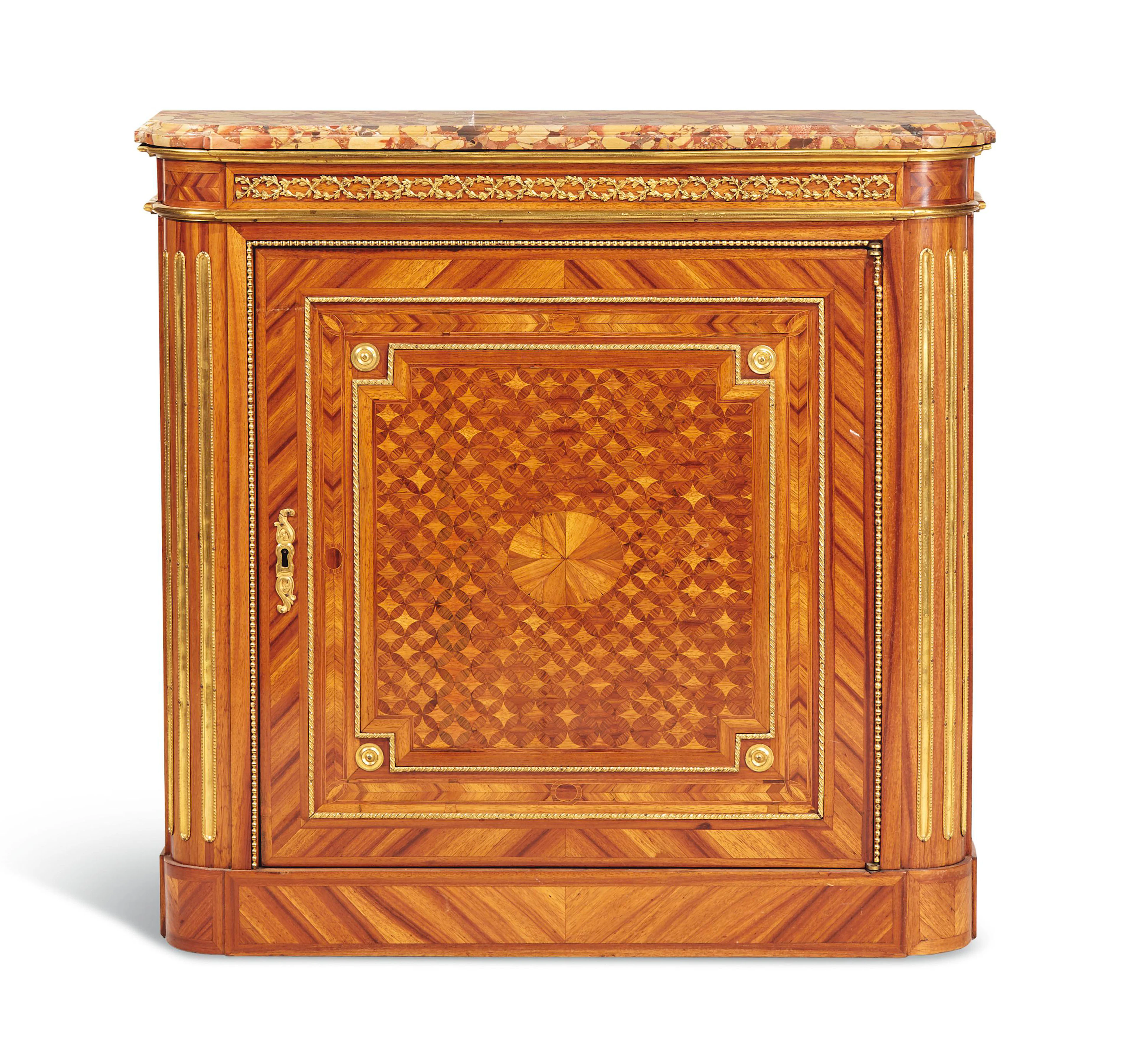 Meuble a hauteur d'appui de style louis xvi