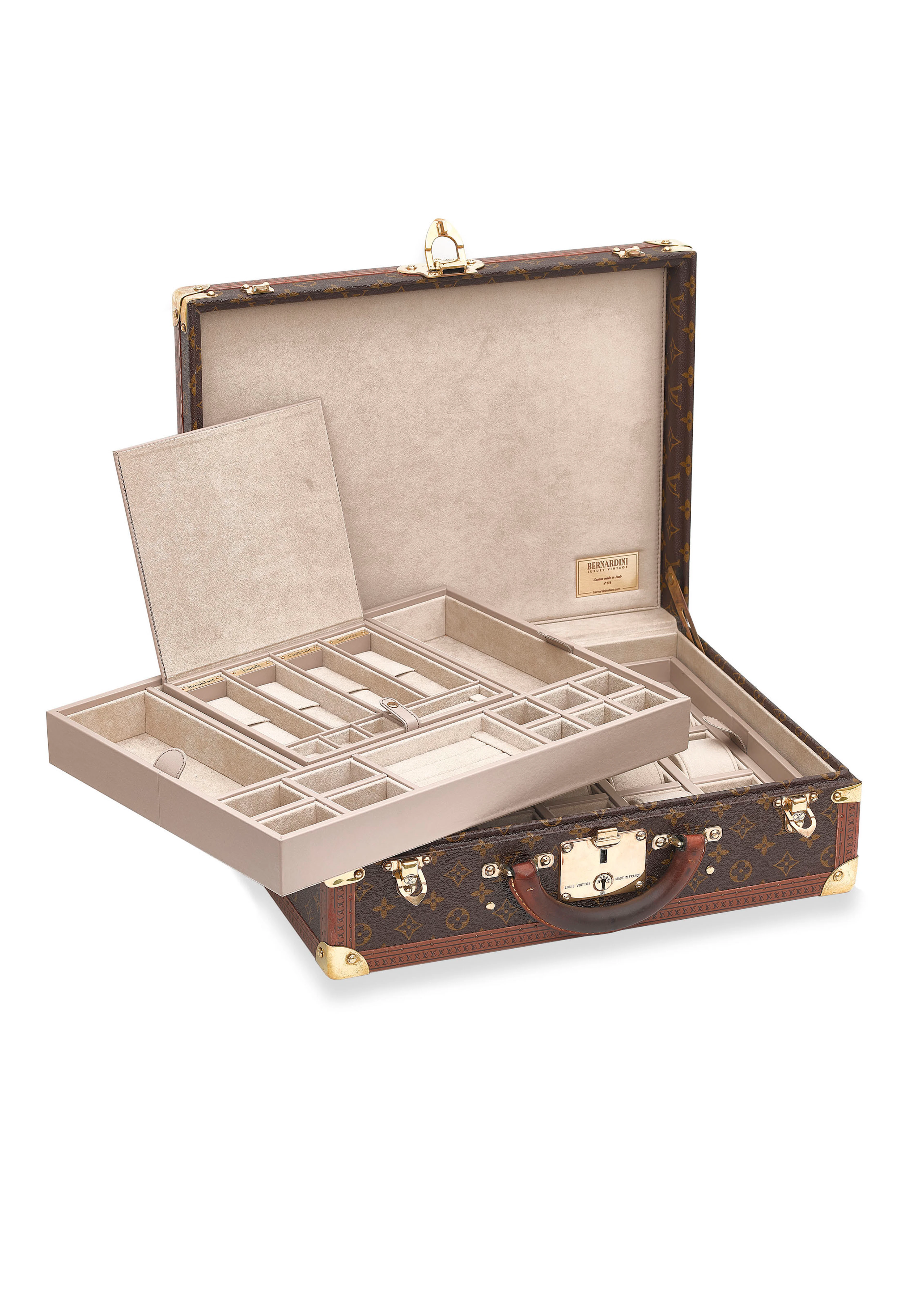 LOUIS VUITTON A FINE VINTAGE SUITCASE MODIFIED AS GENTLEMAN ... SIGNED