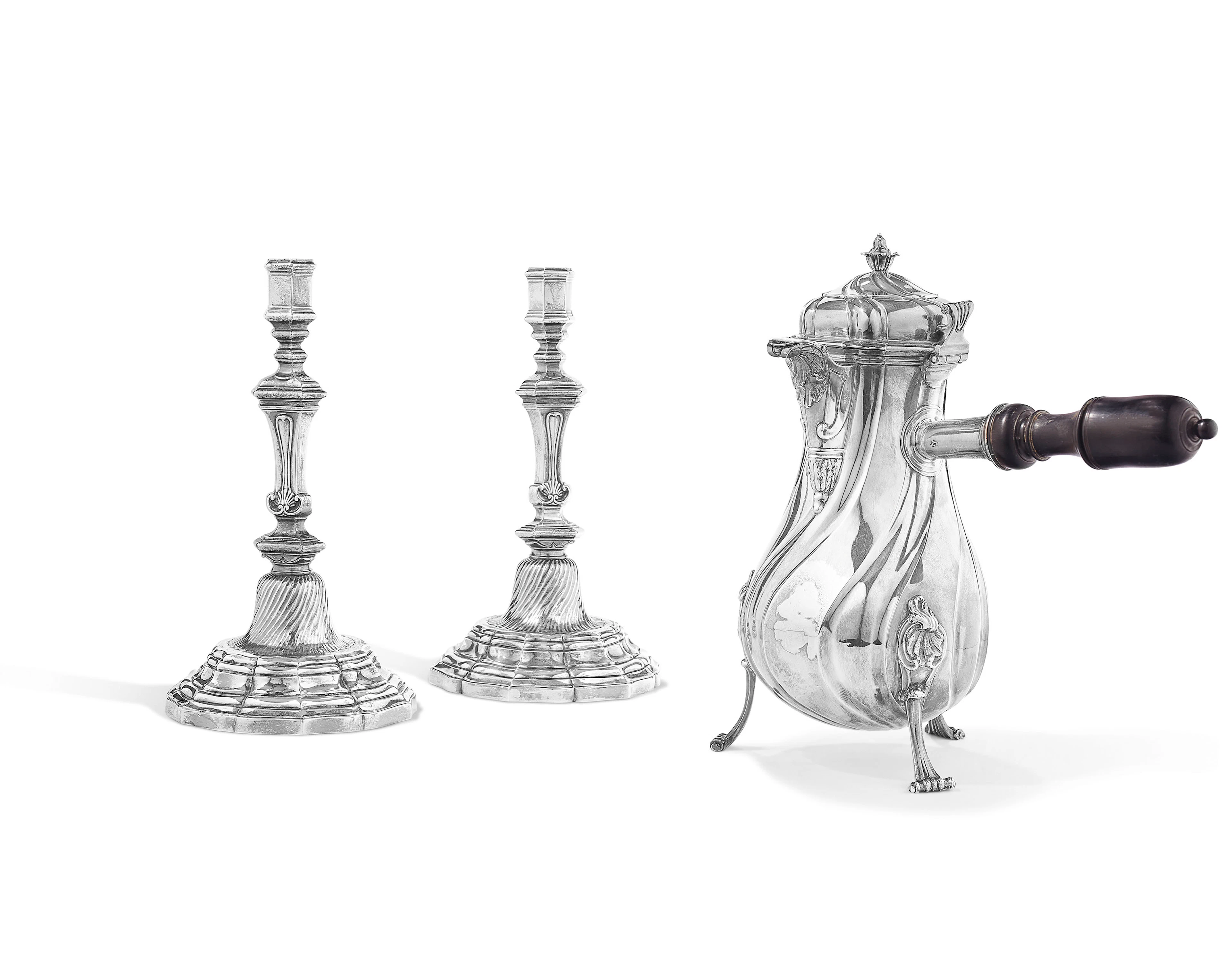 CAFETIERE EN ARGENT