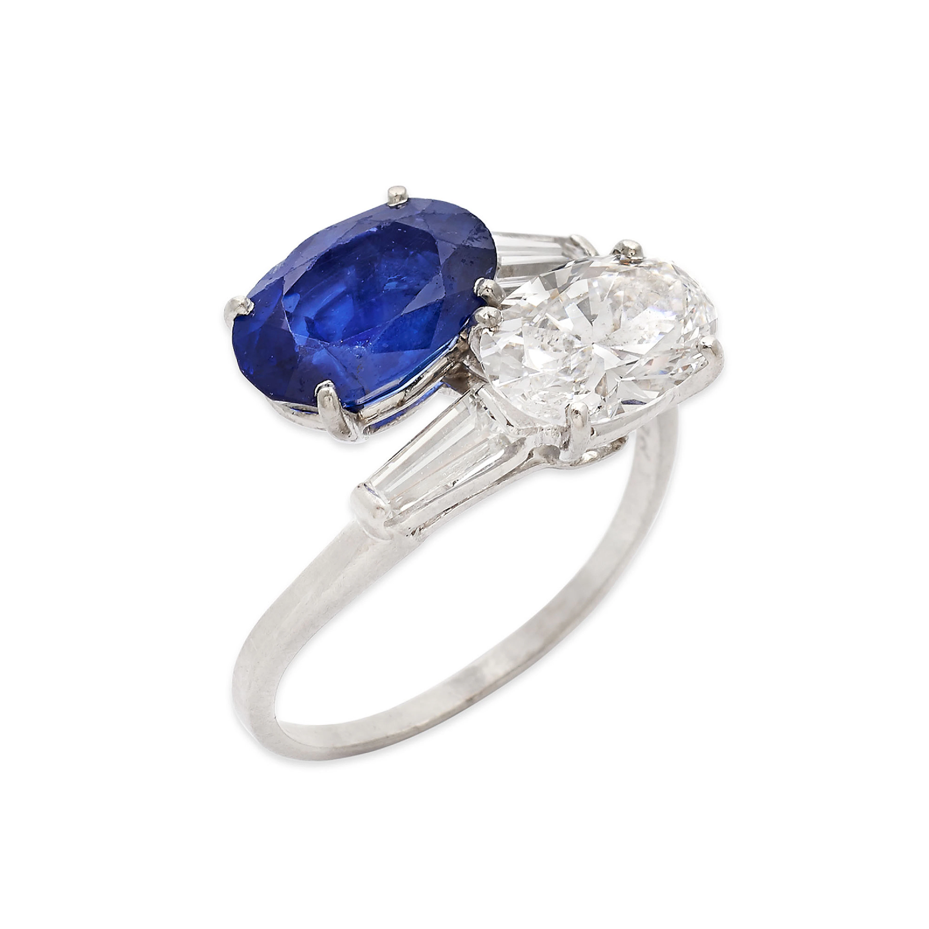 ANELLO 'TOI ET MOI' CON ZAFFIRO E DIAMANTI, FÜRST