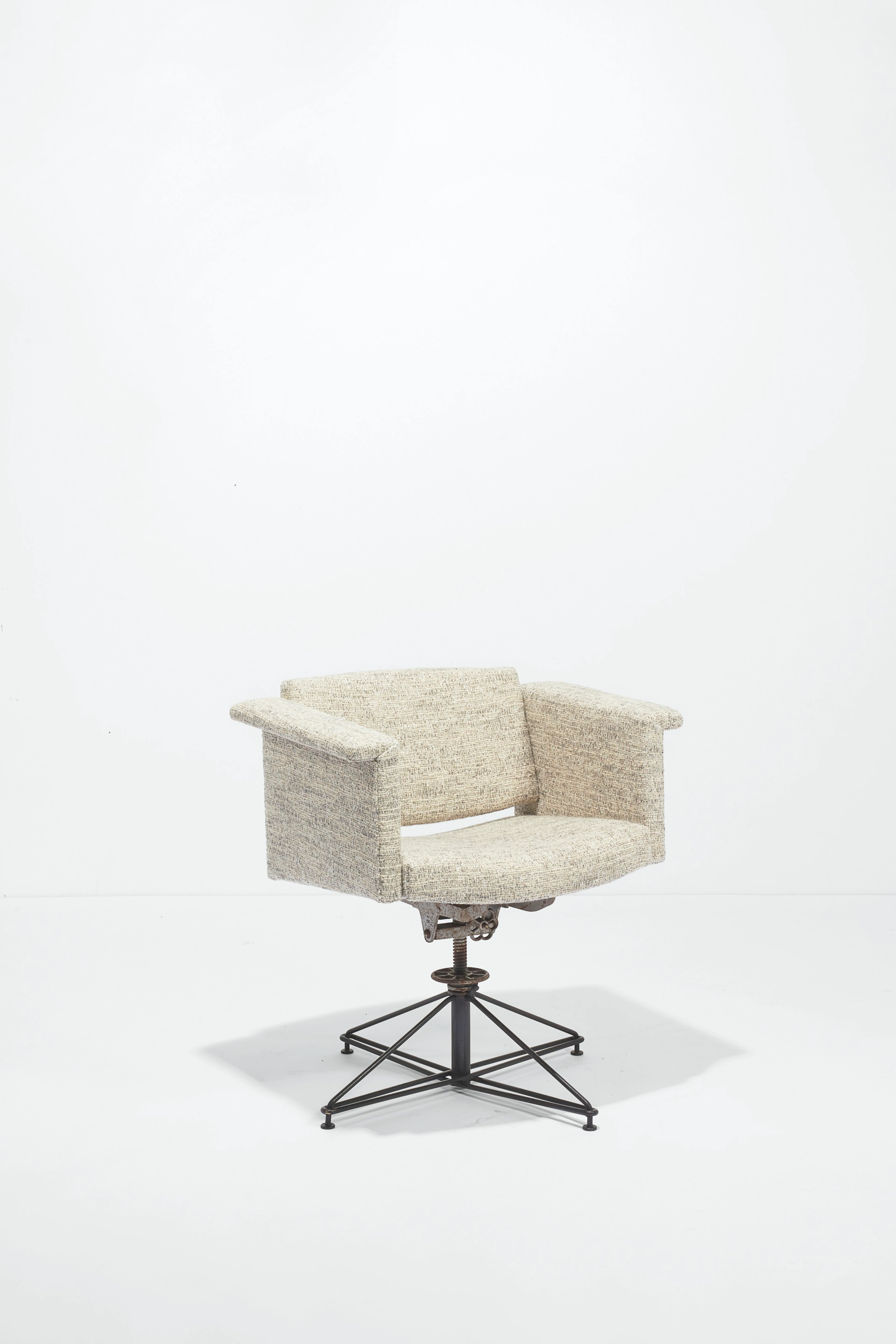 A.R.P. (ATELIER DE RECHERCHE PLASTIQUE) PIERRE GUARICHE