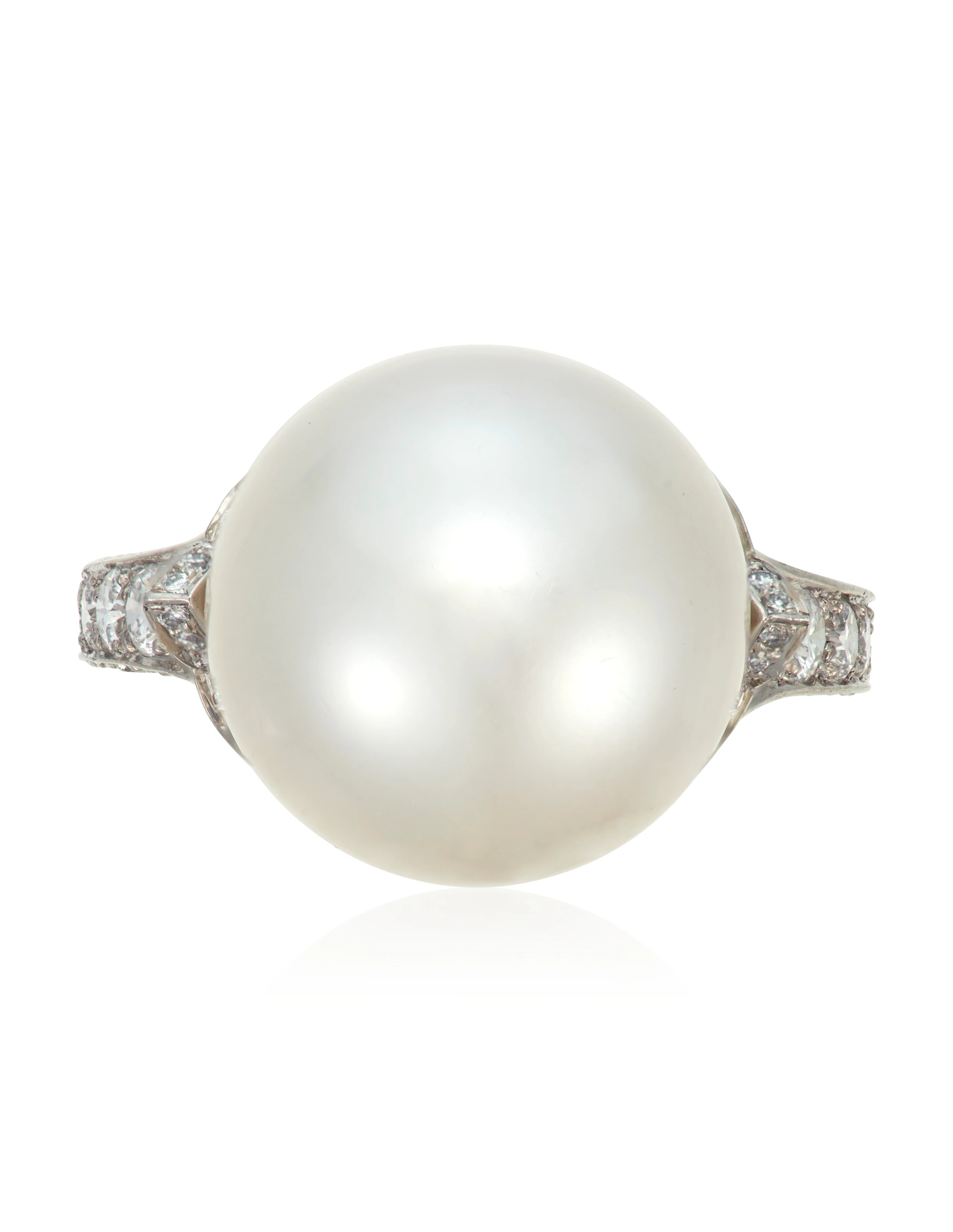 NO RESERVE CARTIER CULTURED PEARL AND DIAMOND RING