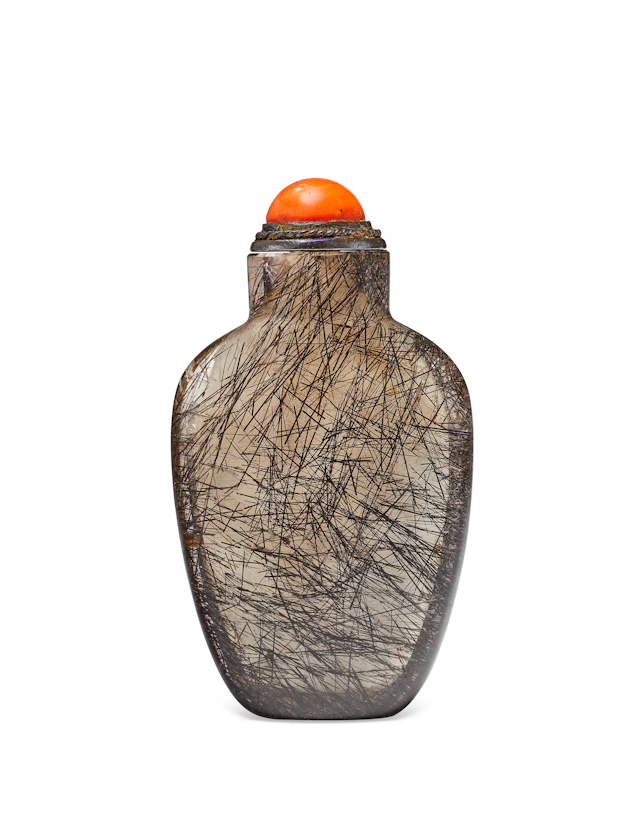 A 'HAIR CRYSTAL' SNUFF BOTTLE