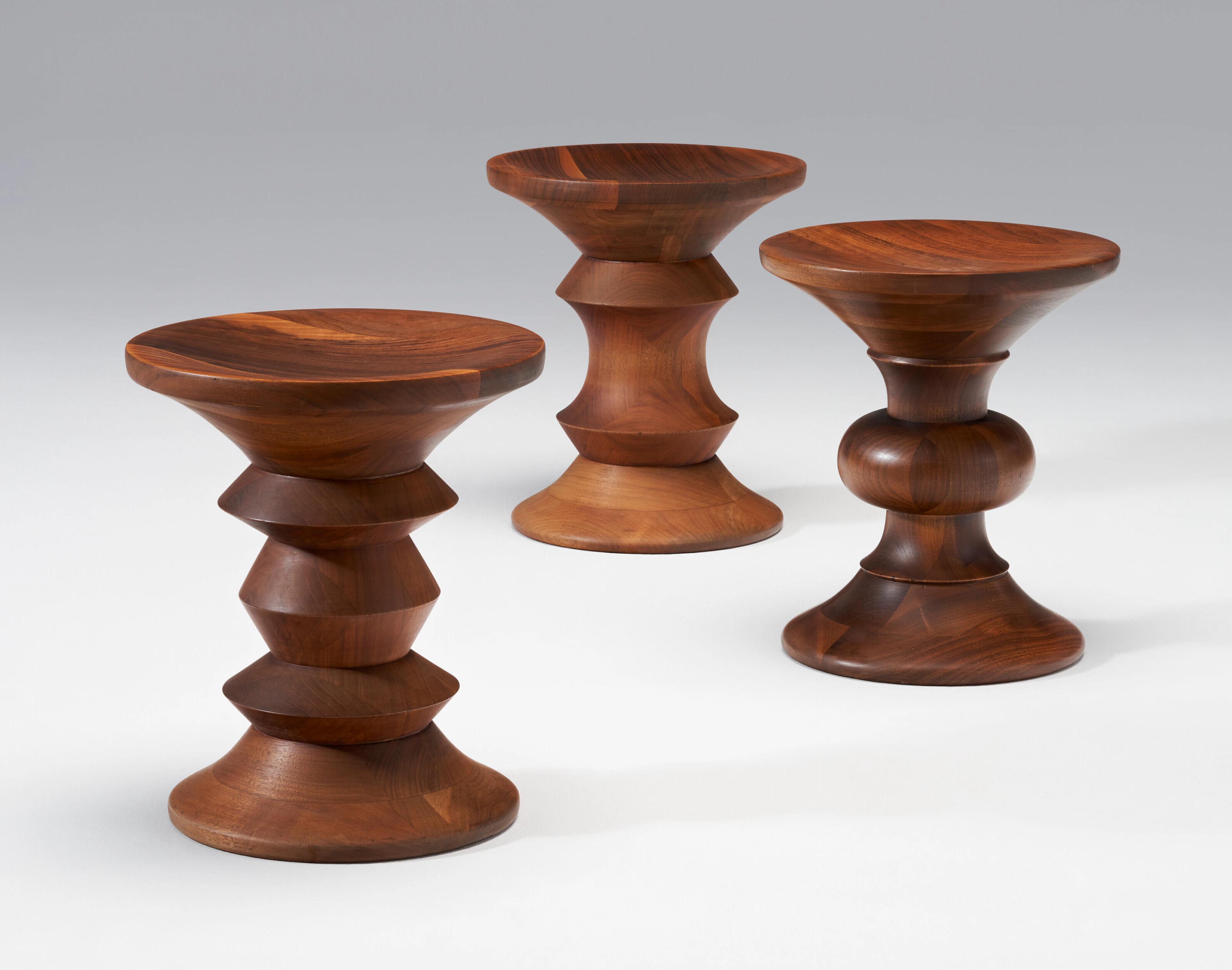 CHARLES EAMES (1907-1978) AND RAY EAMES (1912-1988)