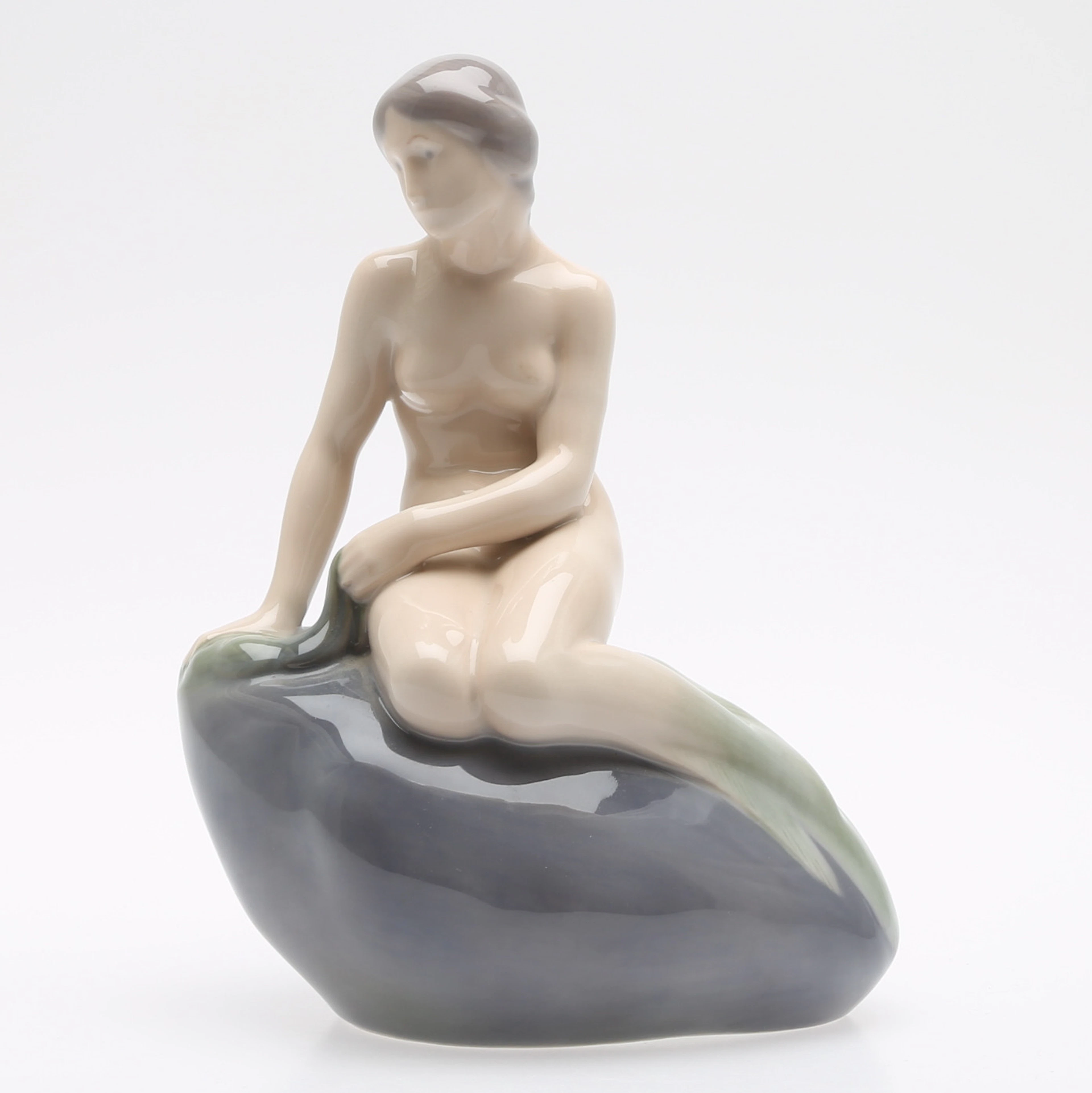 EDVARD ERIKSEN. "Den lilla Havsfrun", figur, porslin, Royal Copenhagen.