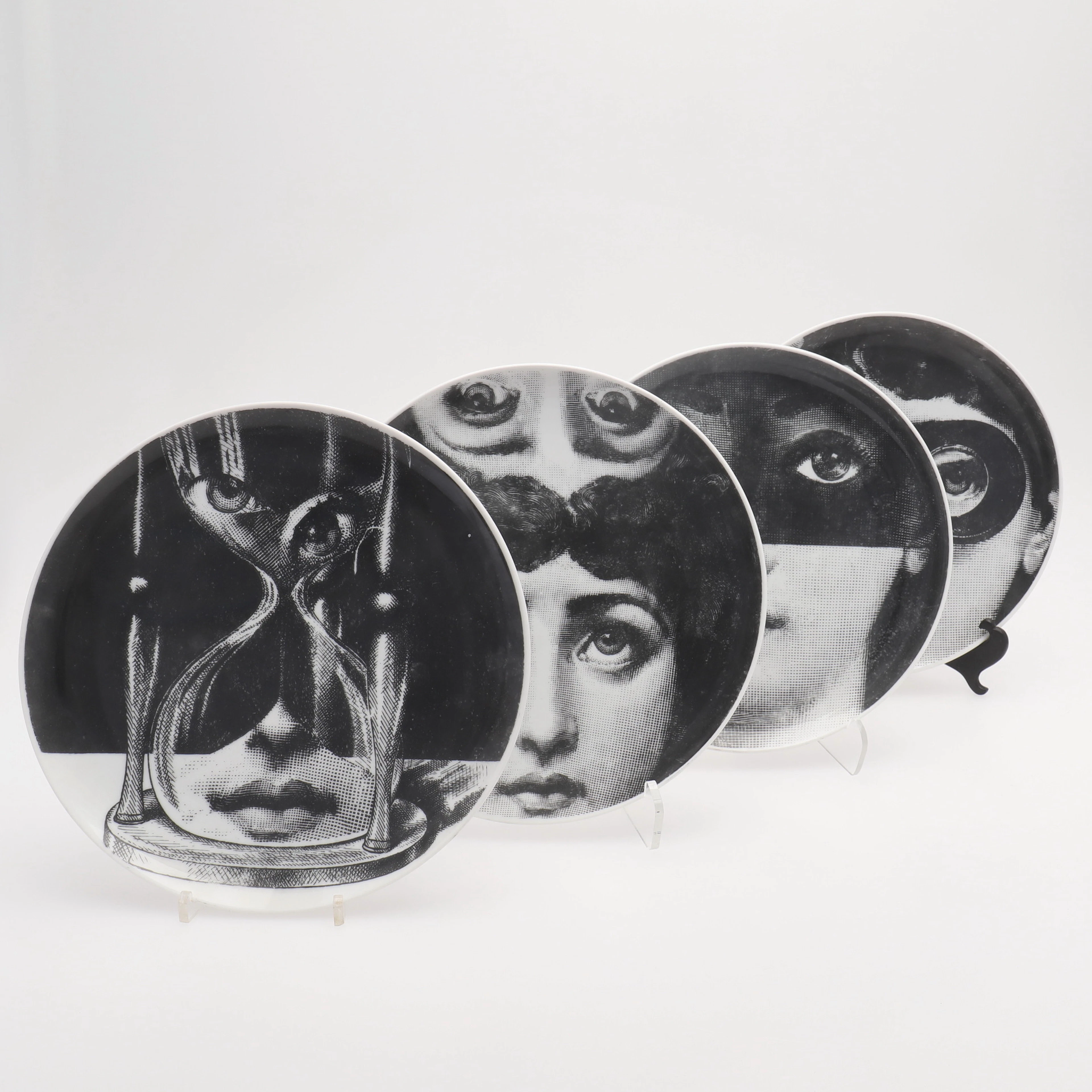 TALLRIKAR, 4 st, Fornasetti.