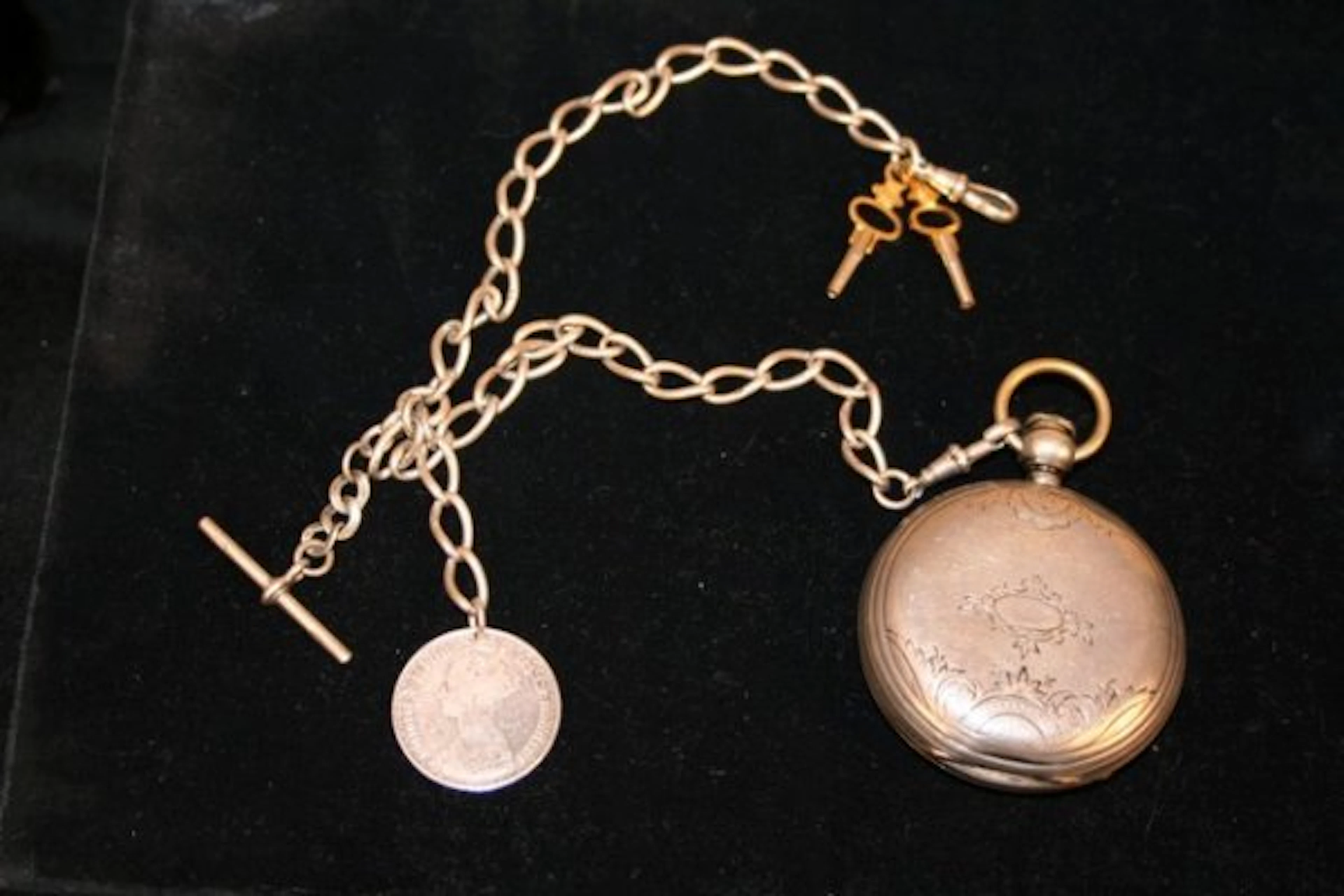 Waltham watch co. closed face coin silver pocket