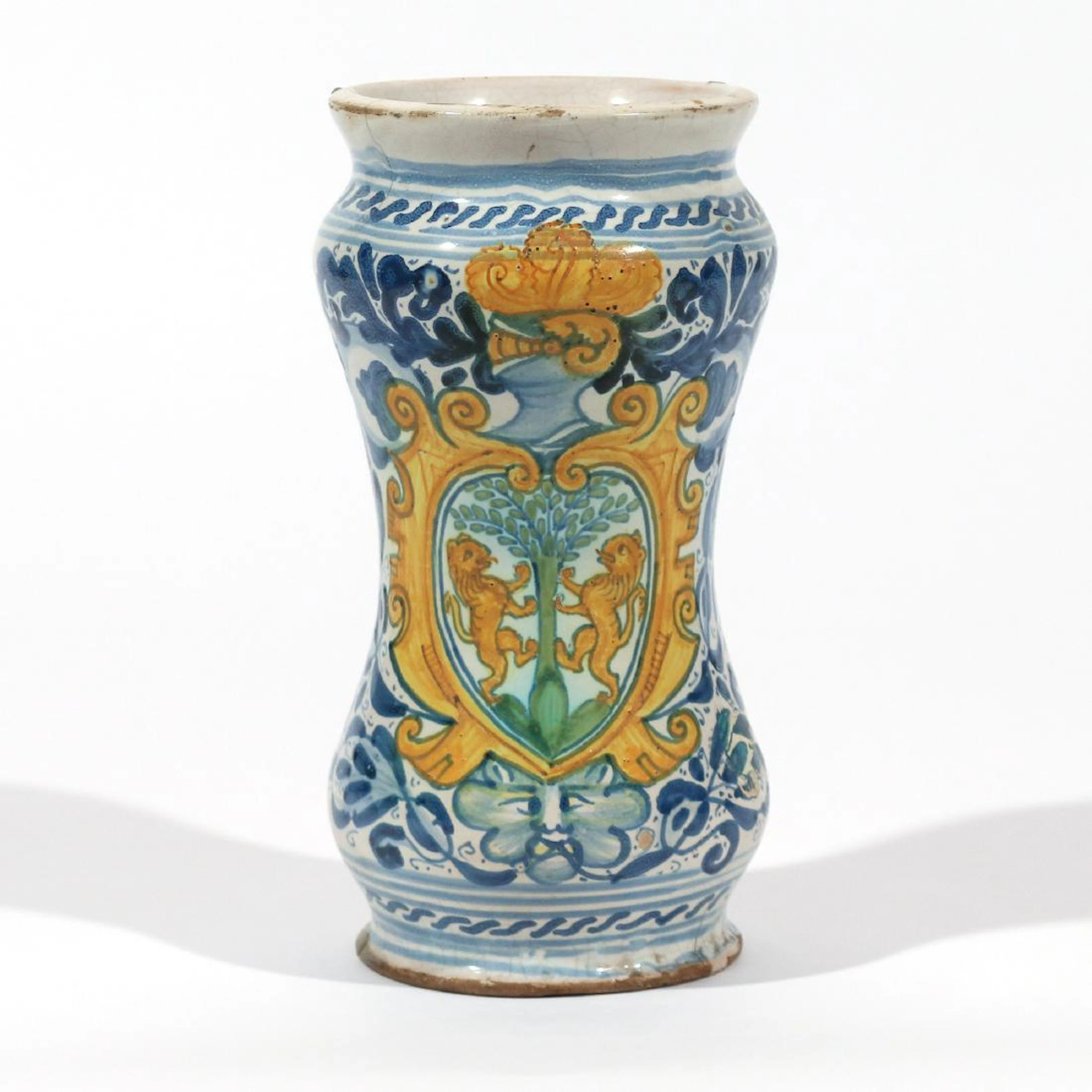 Early italian maiolica apothecary jar