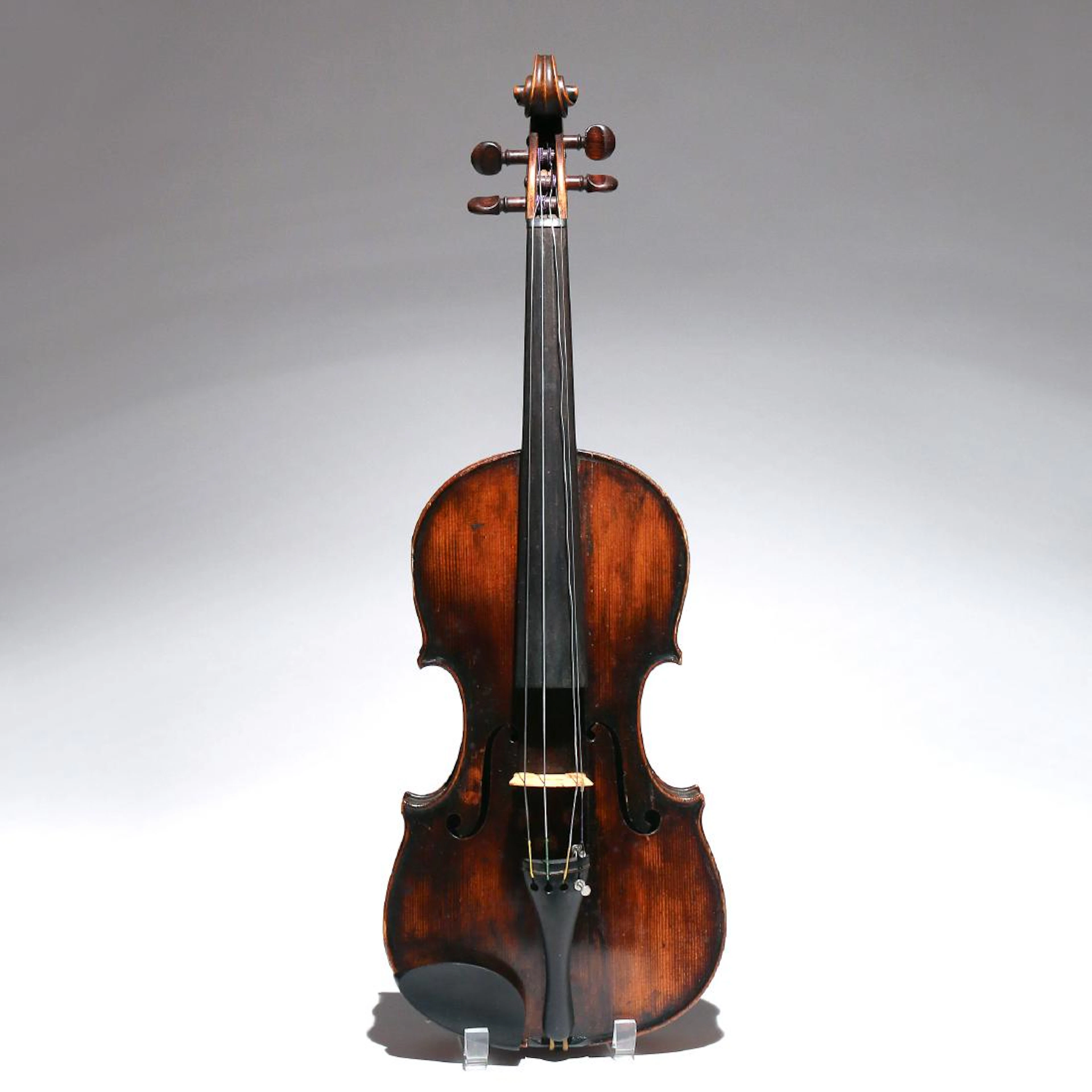 Antique violin after nicola amati (1561-1630)