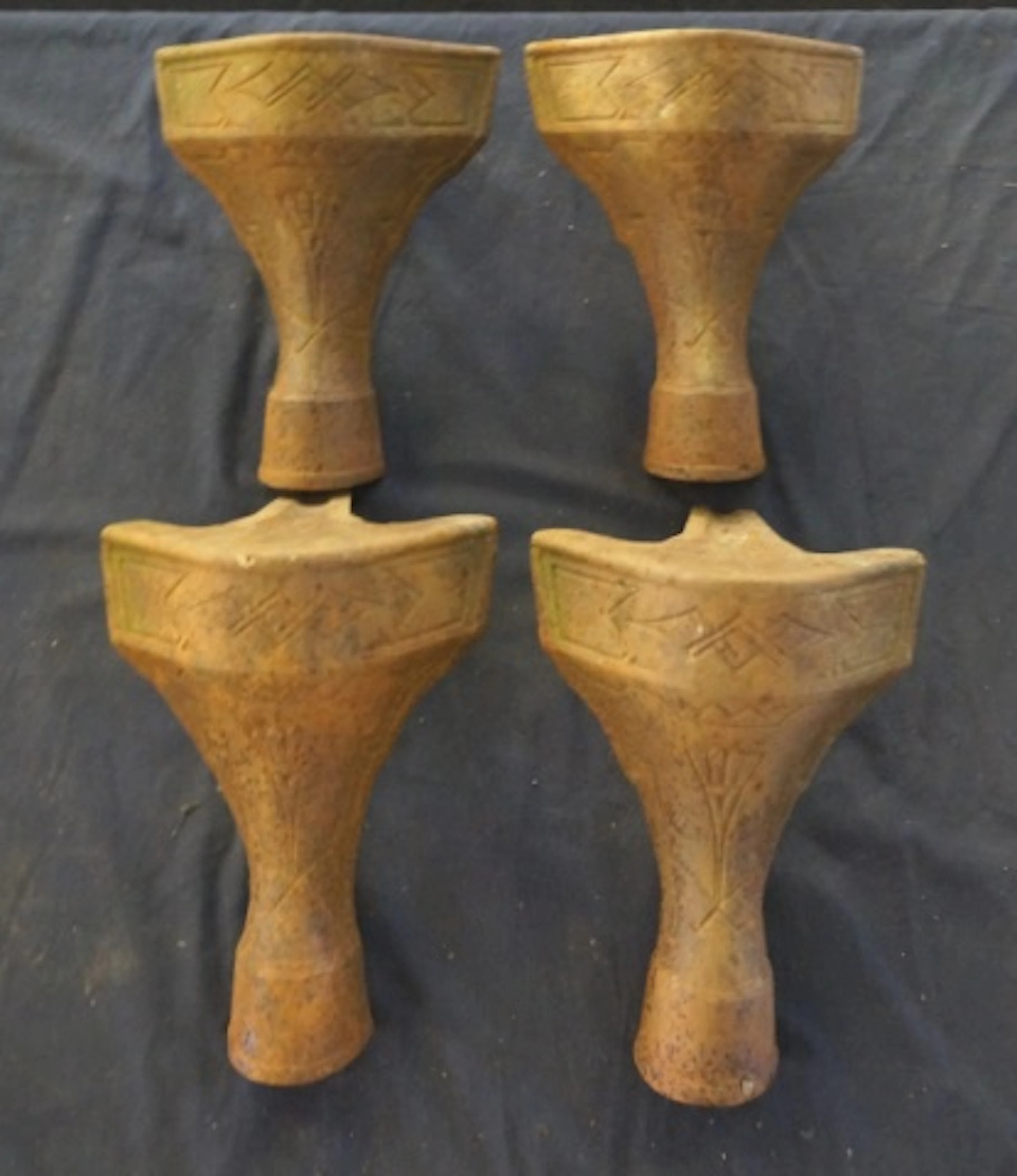 4 Antique Cast Iron Feet
