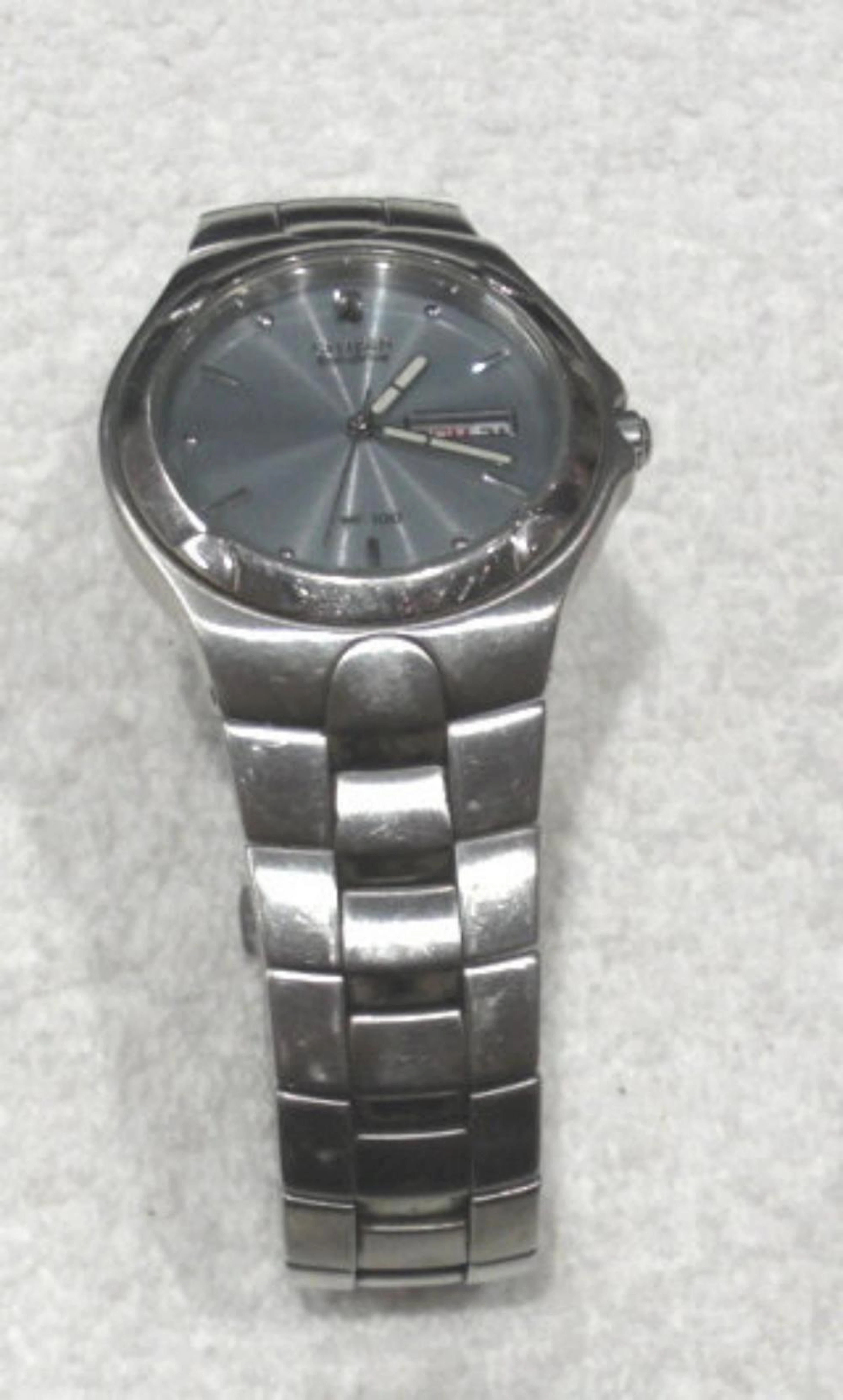 Citizen Echo Drive Stainless Steel Watch Works trk 28