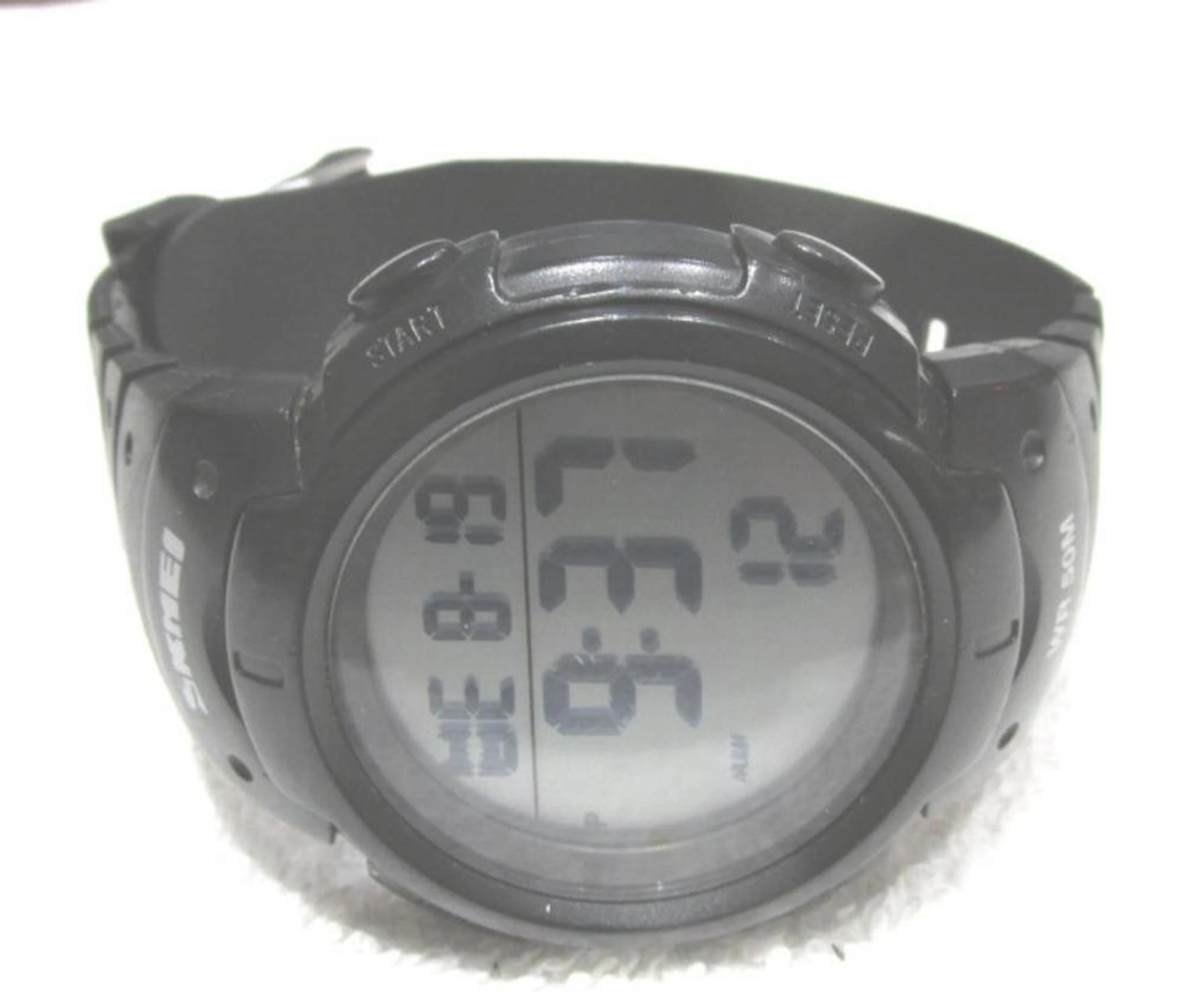 Black Skmei Digital Watch