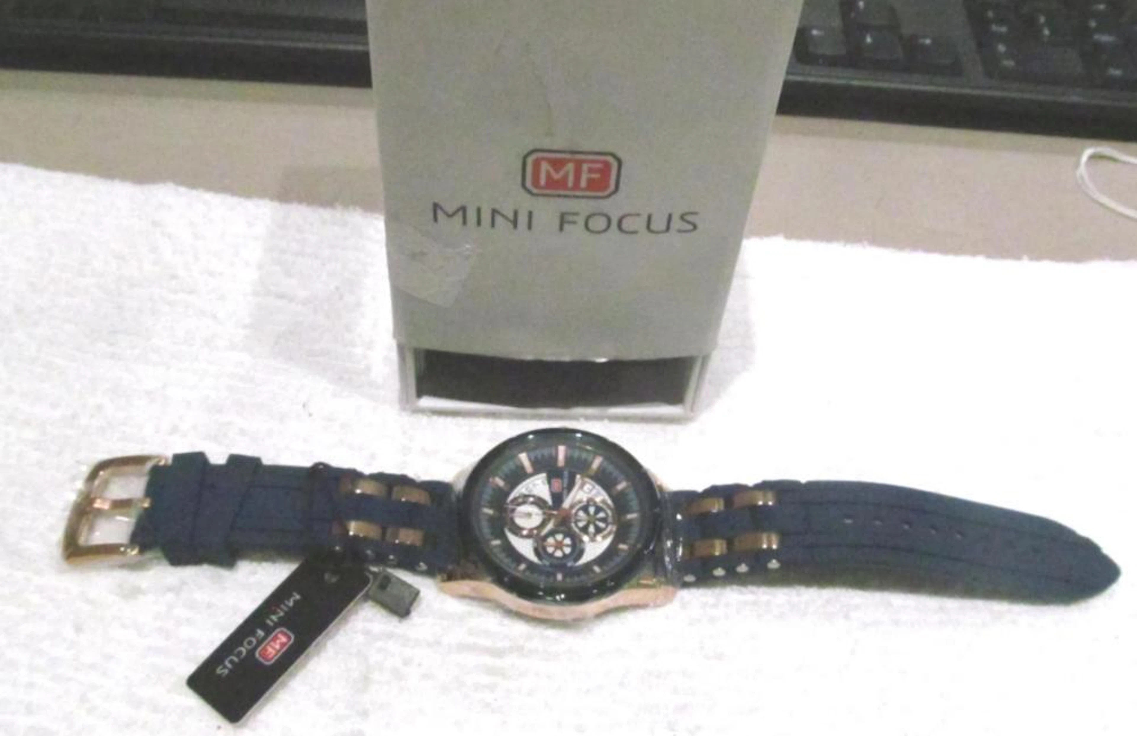 MINI FOCUS Men's Quartz Watch Silicon Strap