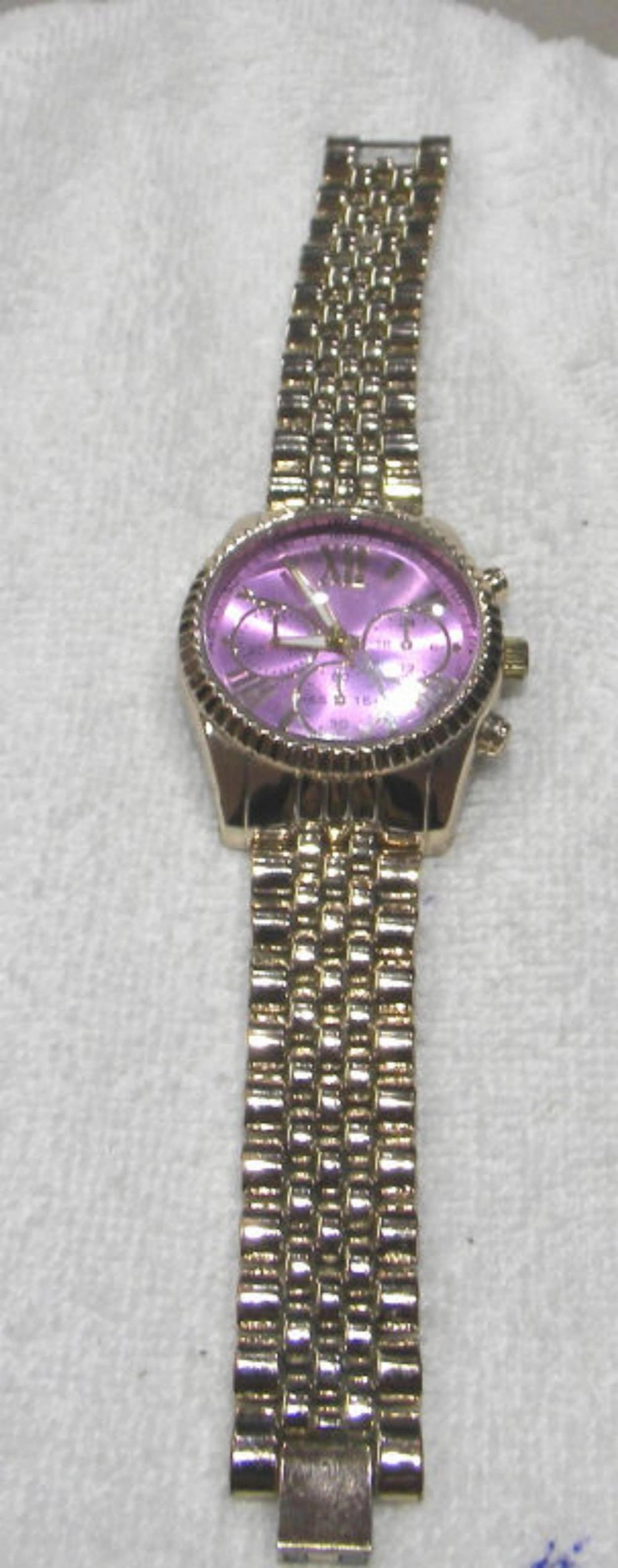 Go.ld Tone Pink Face Accutime Ladies Watch