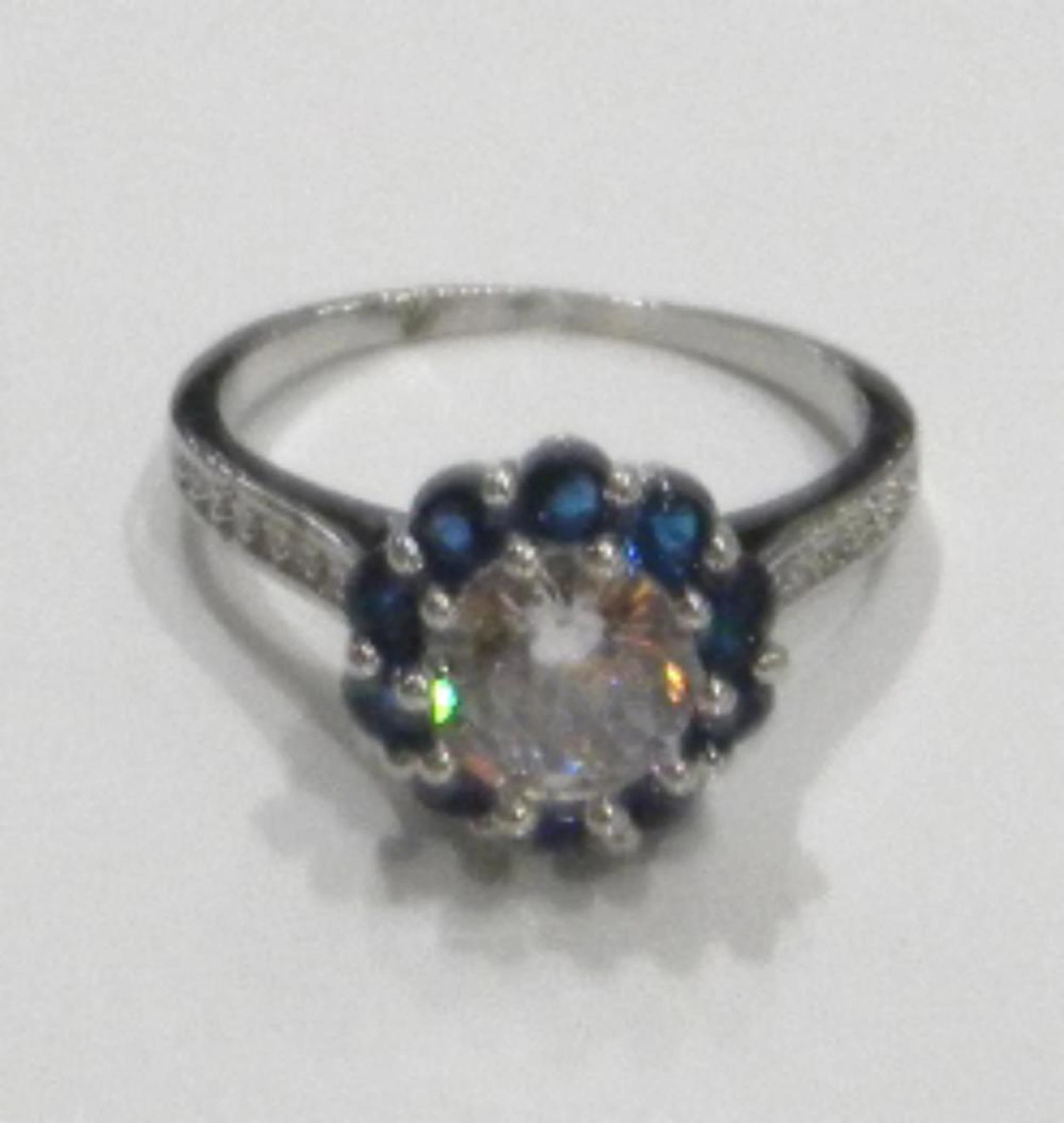 Silver Blue&White Sapphire HaloRing Marked 925 Sx7
