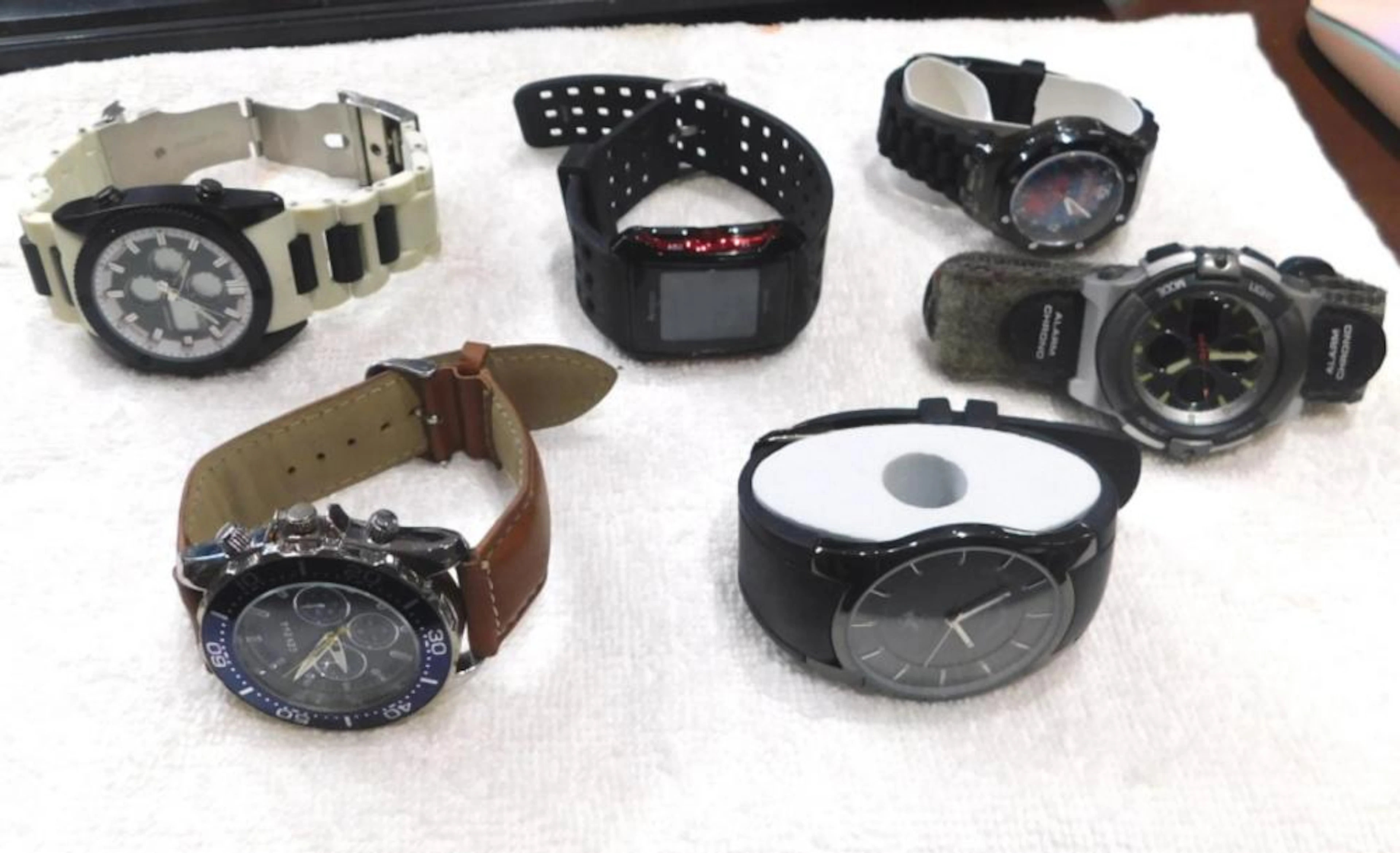 6- Mens Watches For Parts Or Repair