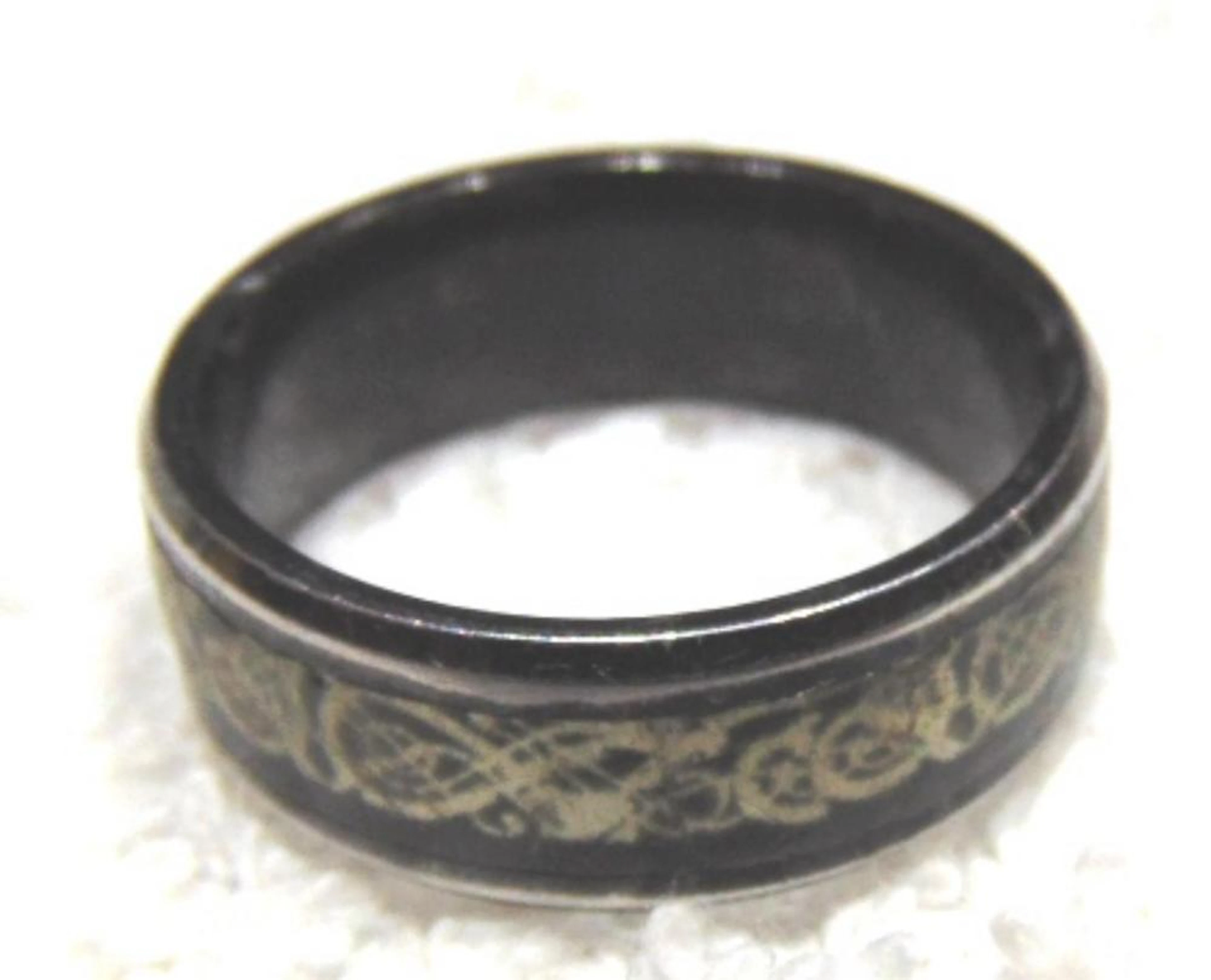 FASHION RING TUNGSTEN WEDDING BAND Sz 9