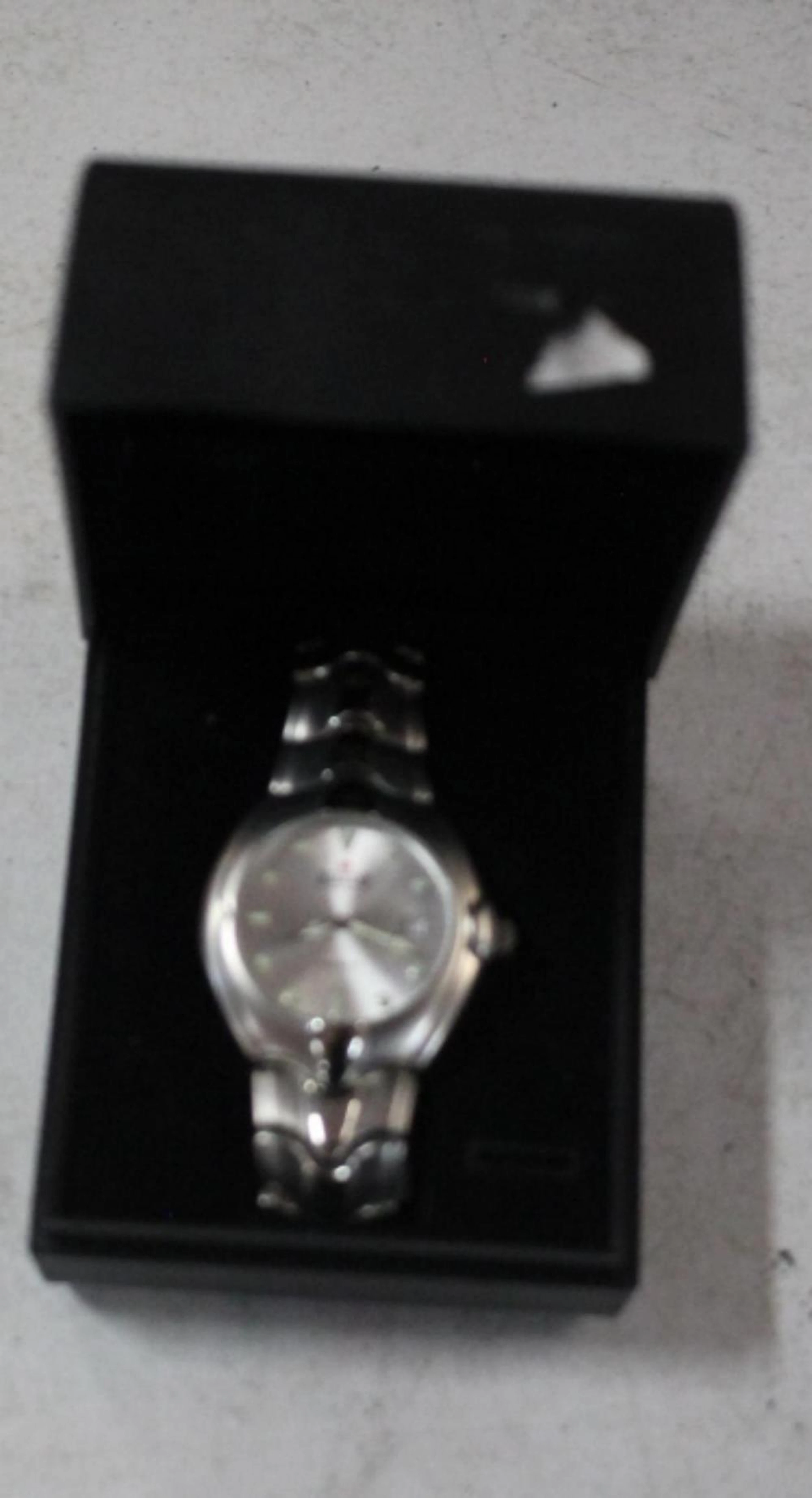 Hilton Swiss Watch V-403