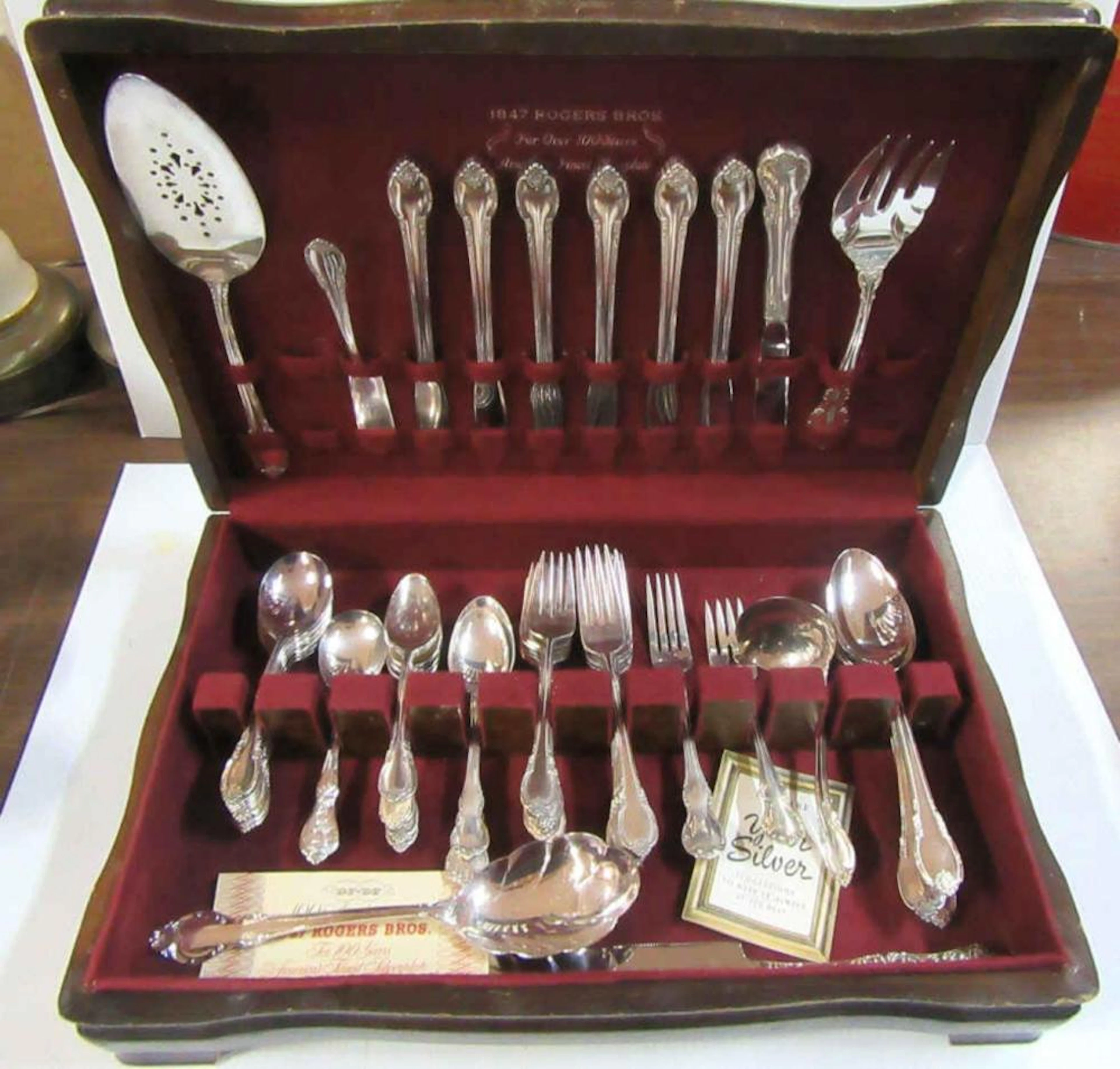 1847 Rogers Bros Silver-Plated Flatware Set