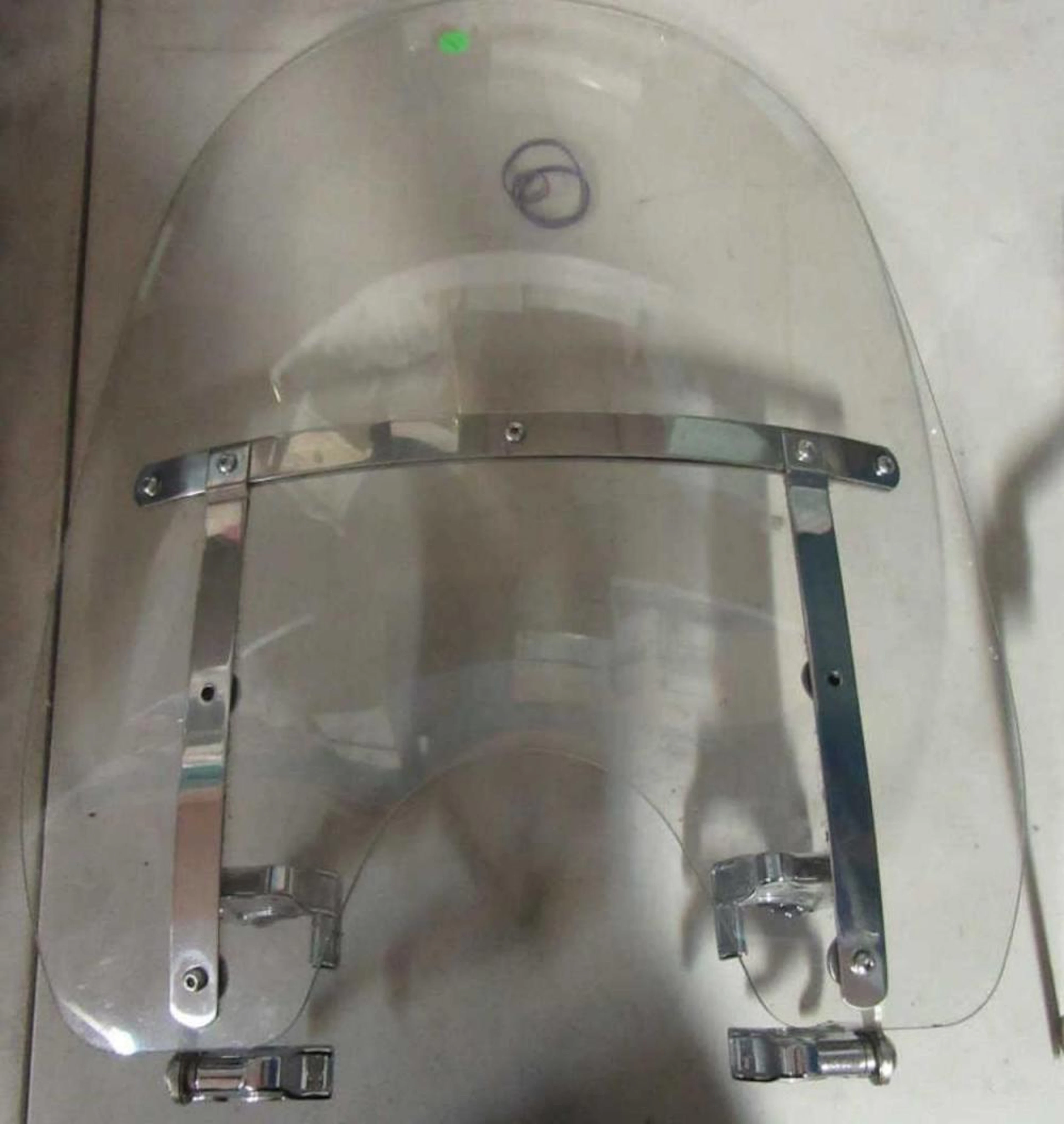 Harley Windshield & Mirror (Chrome)